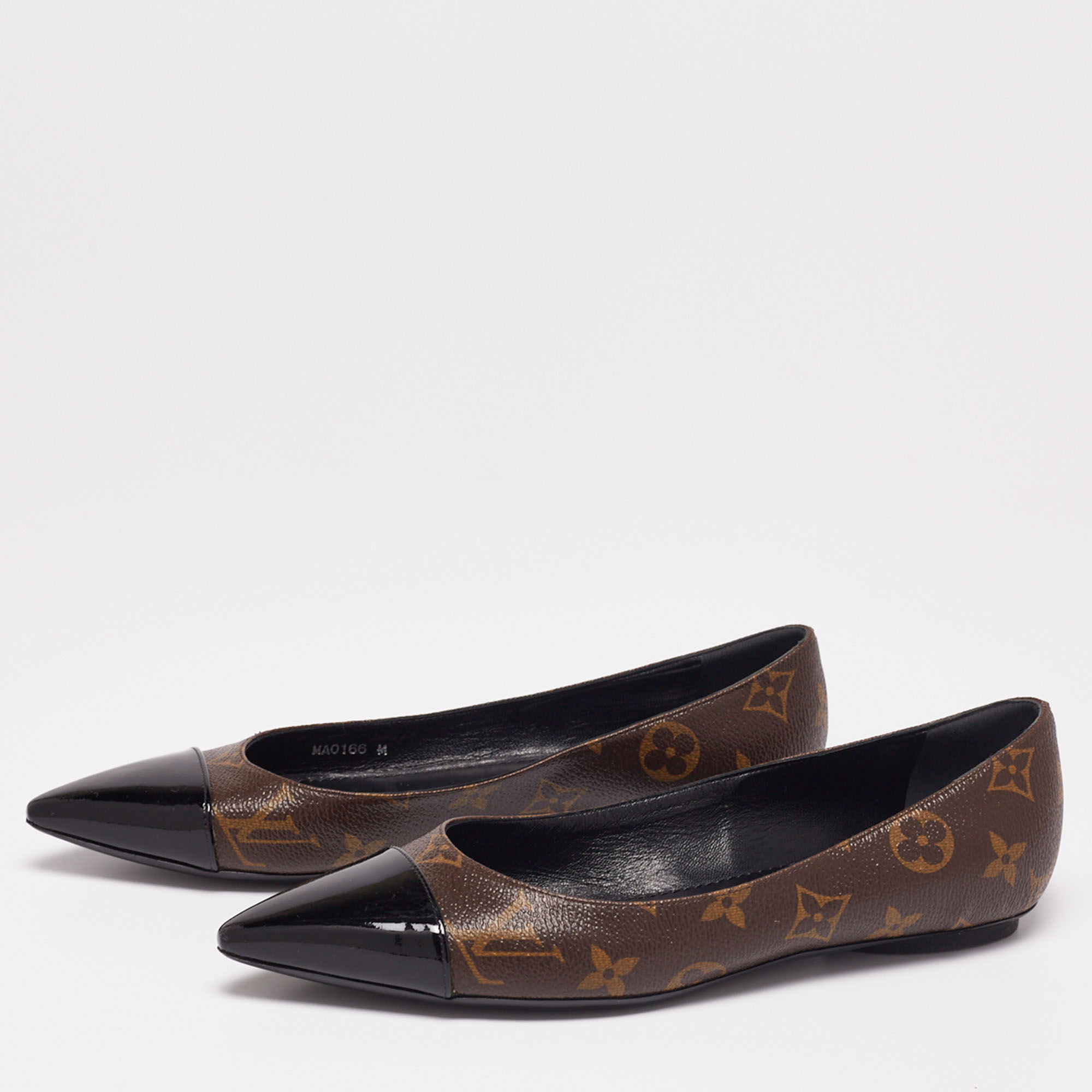 

Louis Vuitton Brown/Black Monogram Canvas And Patent Leather Cap Toe Cherie Ballet Flats Size