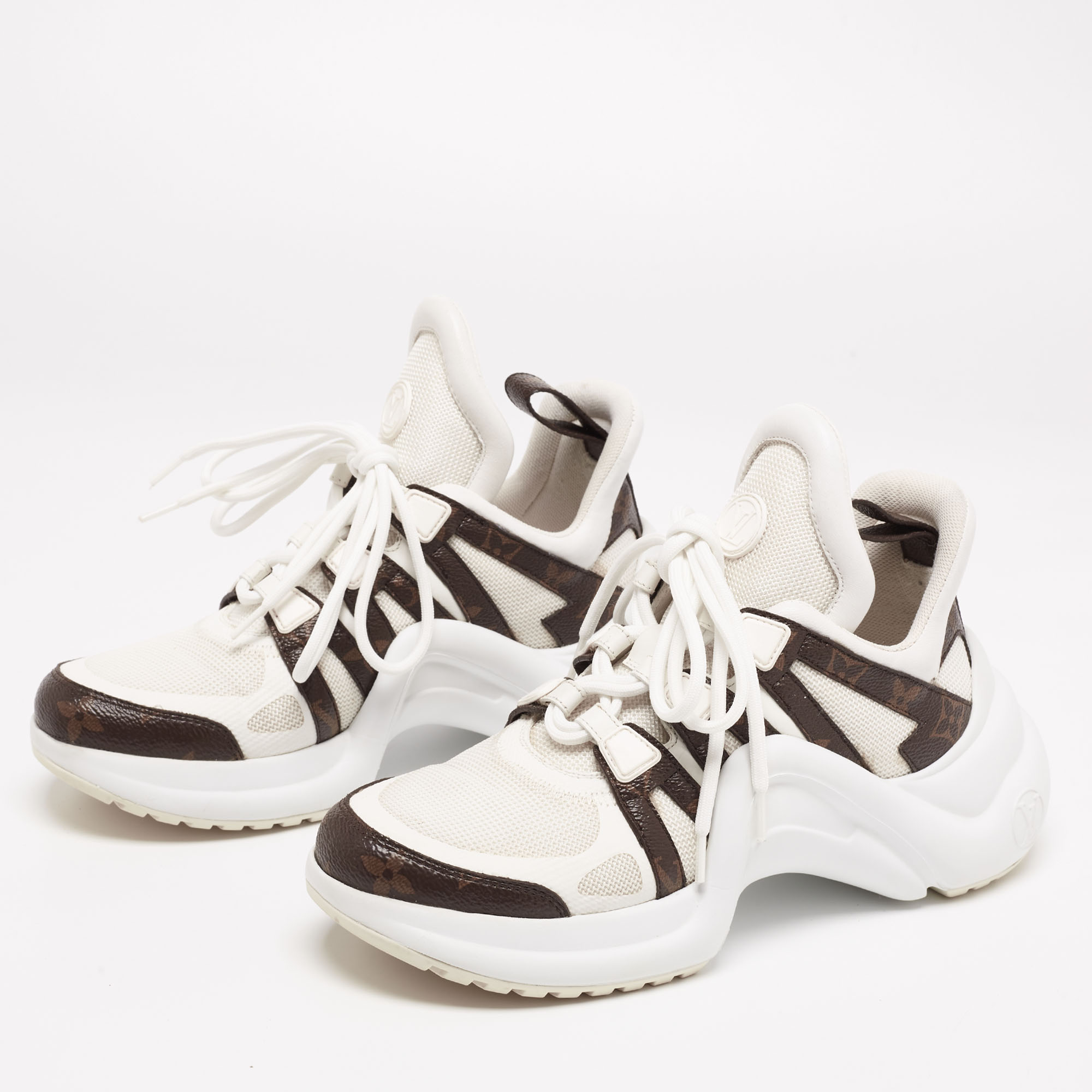 

Louis Vuitton Off-White/Brown Mesh and Monogram Coated Canvas Archlight Low-Top Sneakers Size