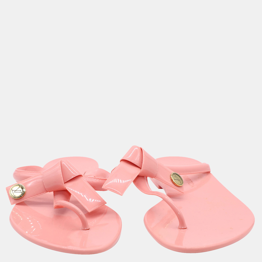 

Louis Vuitton Pink Rubber Seastar Thong Sandals Size EU