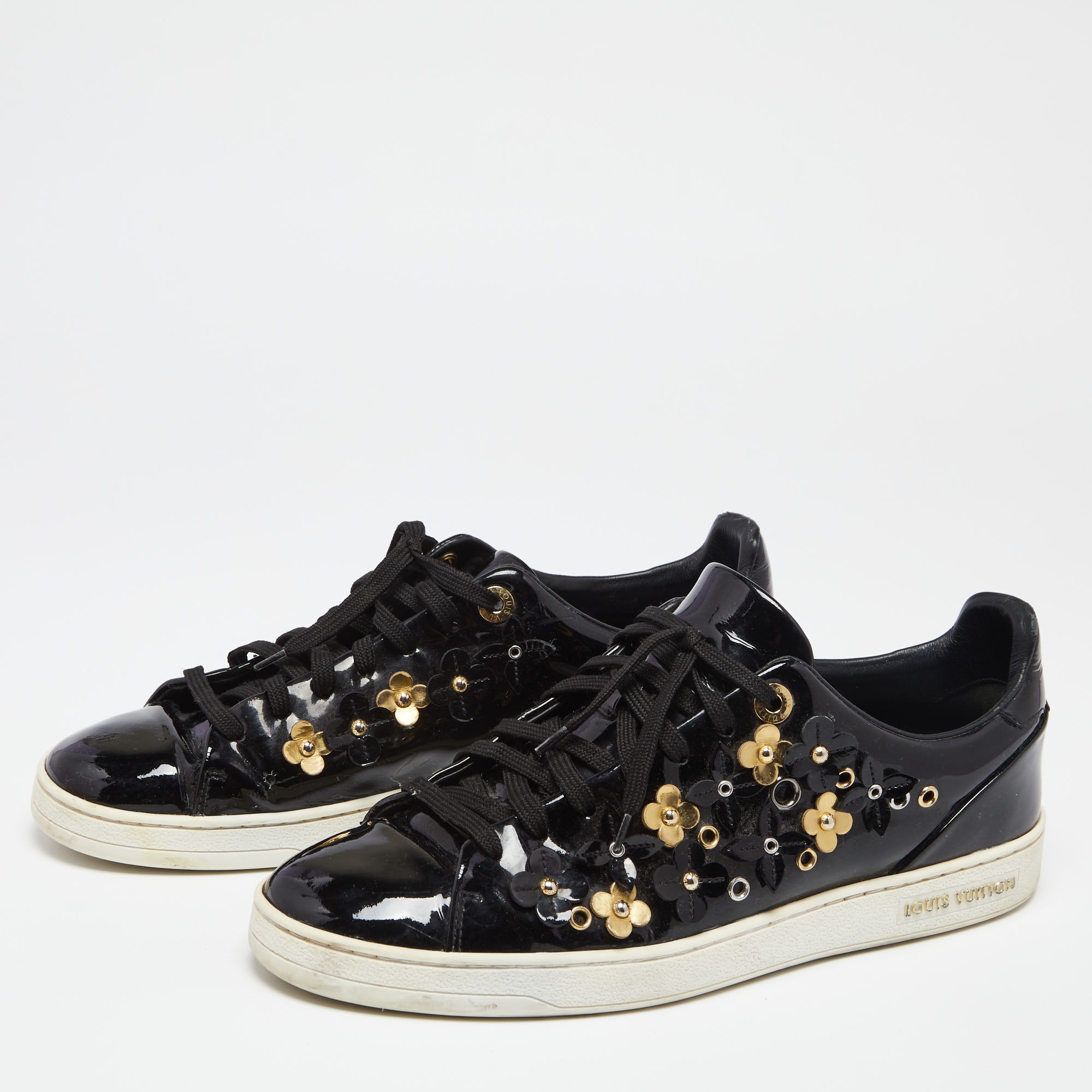

Louis Vuitton Black Patent Leather Frontrow Blossom Floral Embellished Low Top Sneakers Size