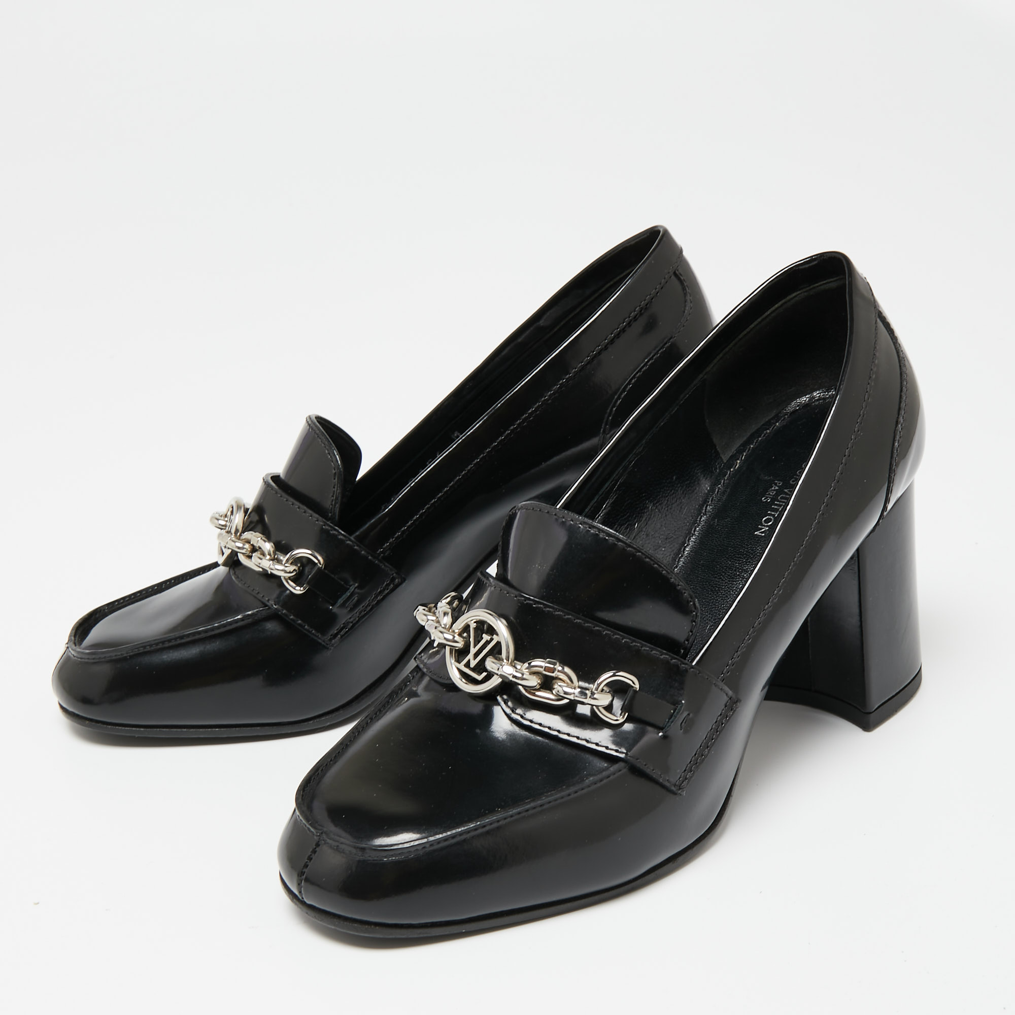 

Louis Vuitton Black Patent Leather Schoolgirl Loafer Pumps Size