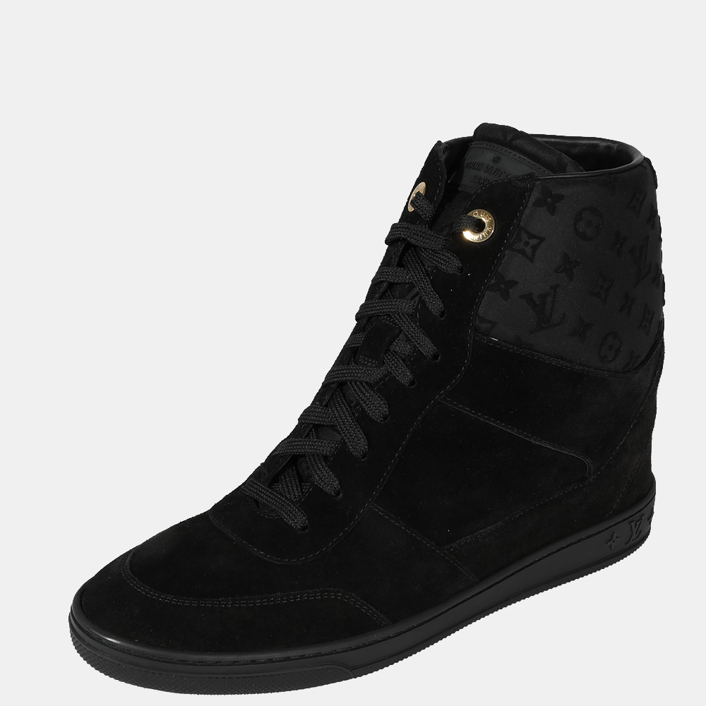 

Louis Vuitton Black Suede Monogram Platform Sneaker EU