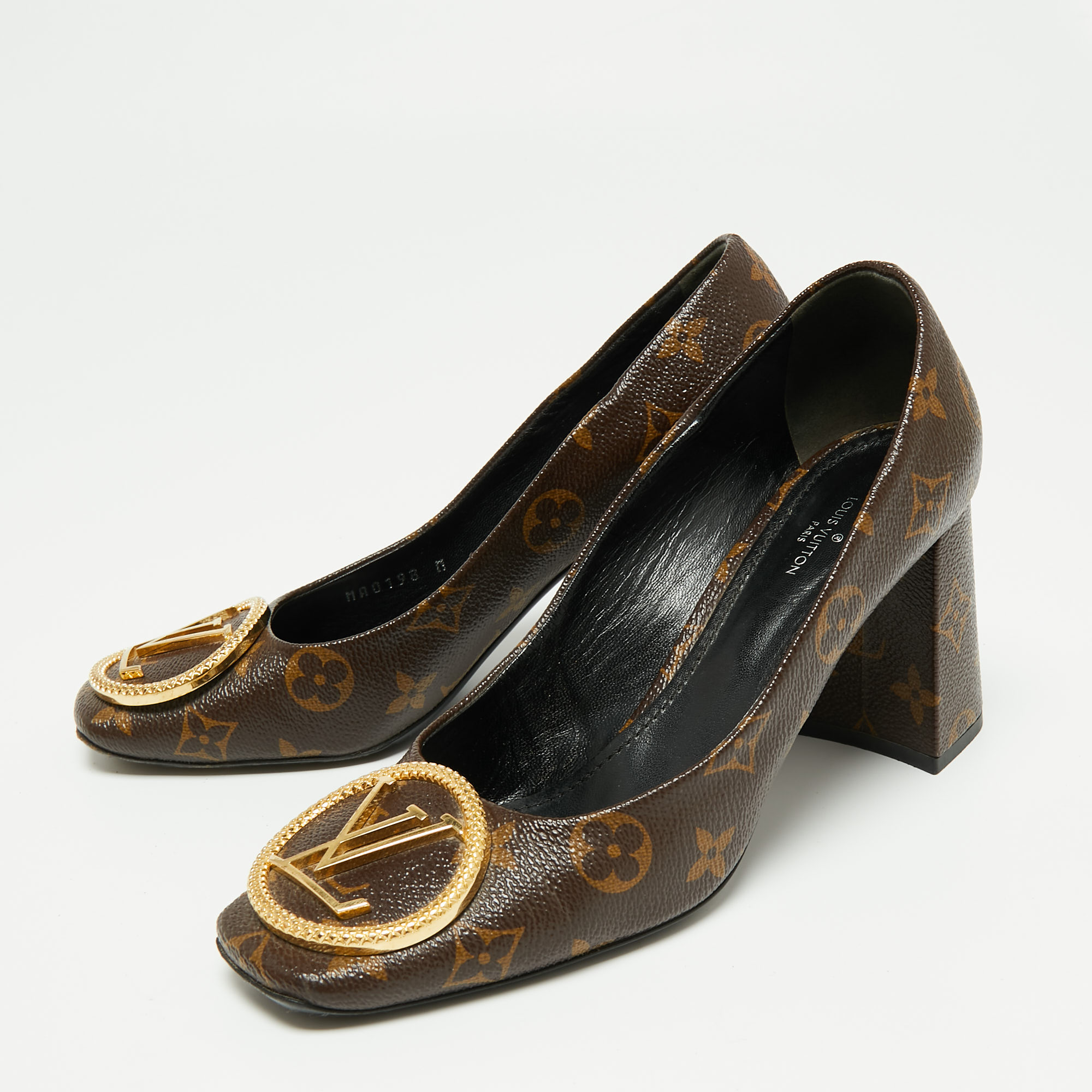 

Louis Vuitton Brown Monogram Canvas Madeleine Pumps Size