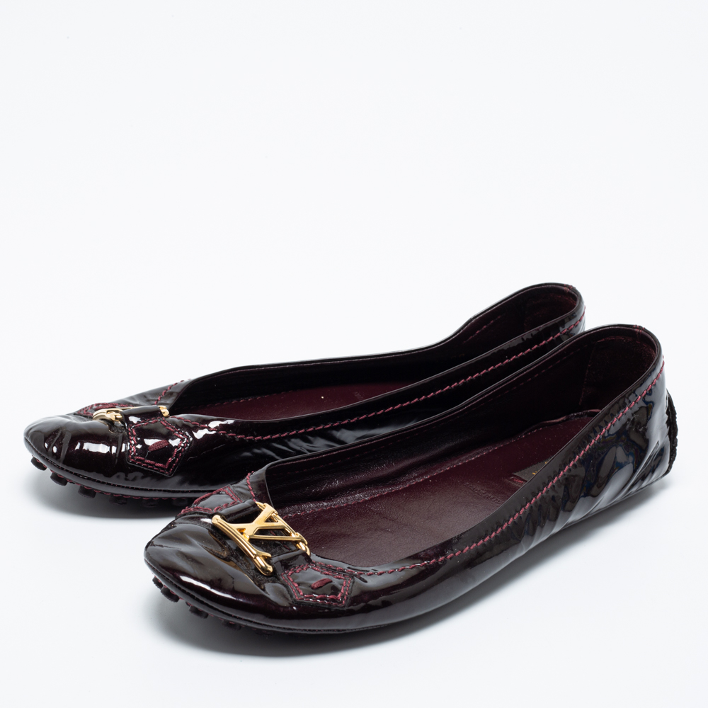 

Louis Vuitton Burgundy Patent Leather Oxford Slip On Loafers Size