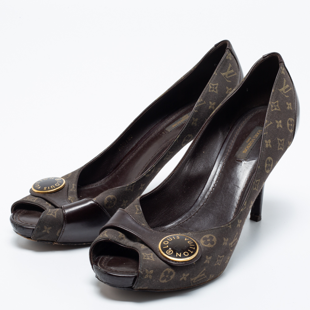 

Louis Vuitton Monogram Idylle Canvas And Patent Leather Judy Peep Toe Pumps Size, Brown