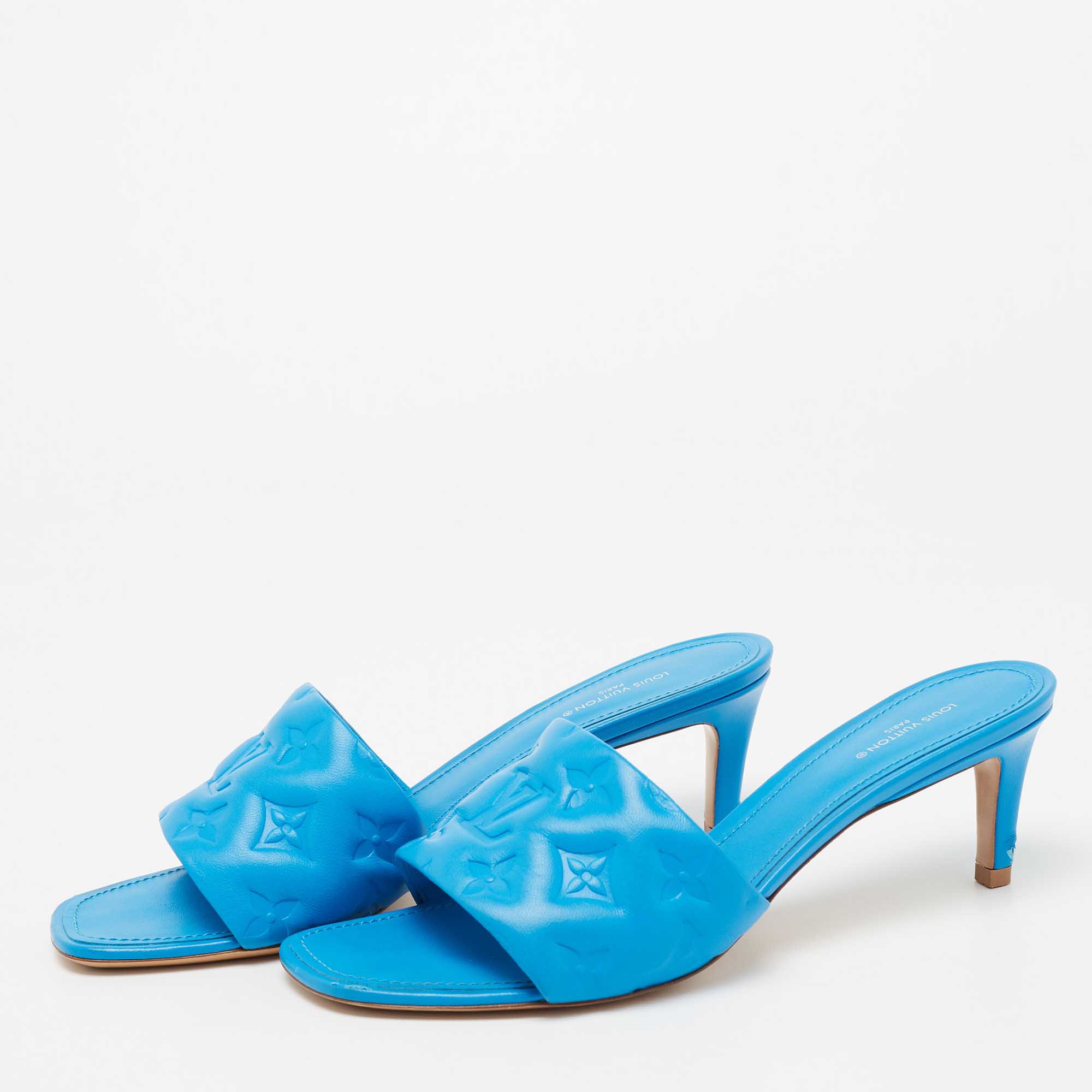 

Louis Vuitton Blue Leather Revival Mule Sandals Size