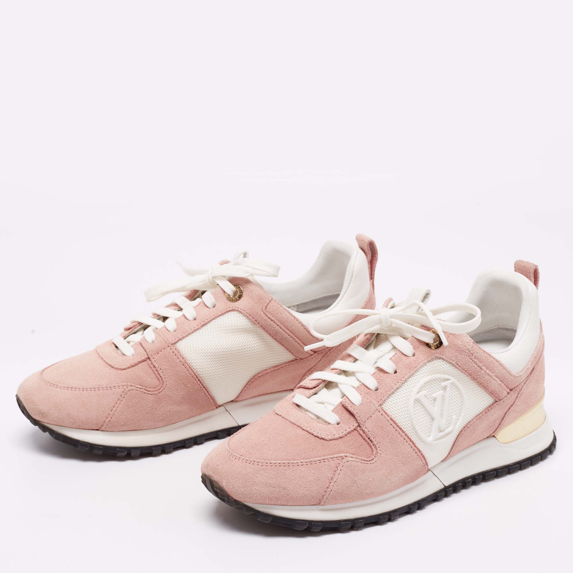 

Louis Vuitton Pink/White Mesh And Suede Lace Up Sneakers Size