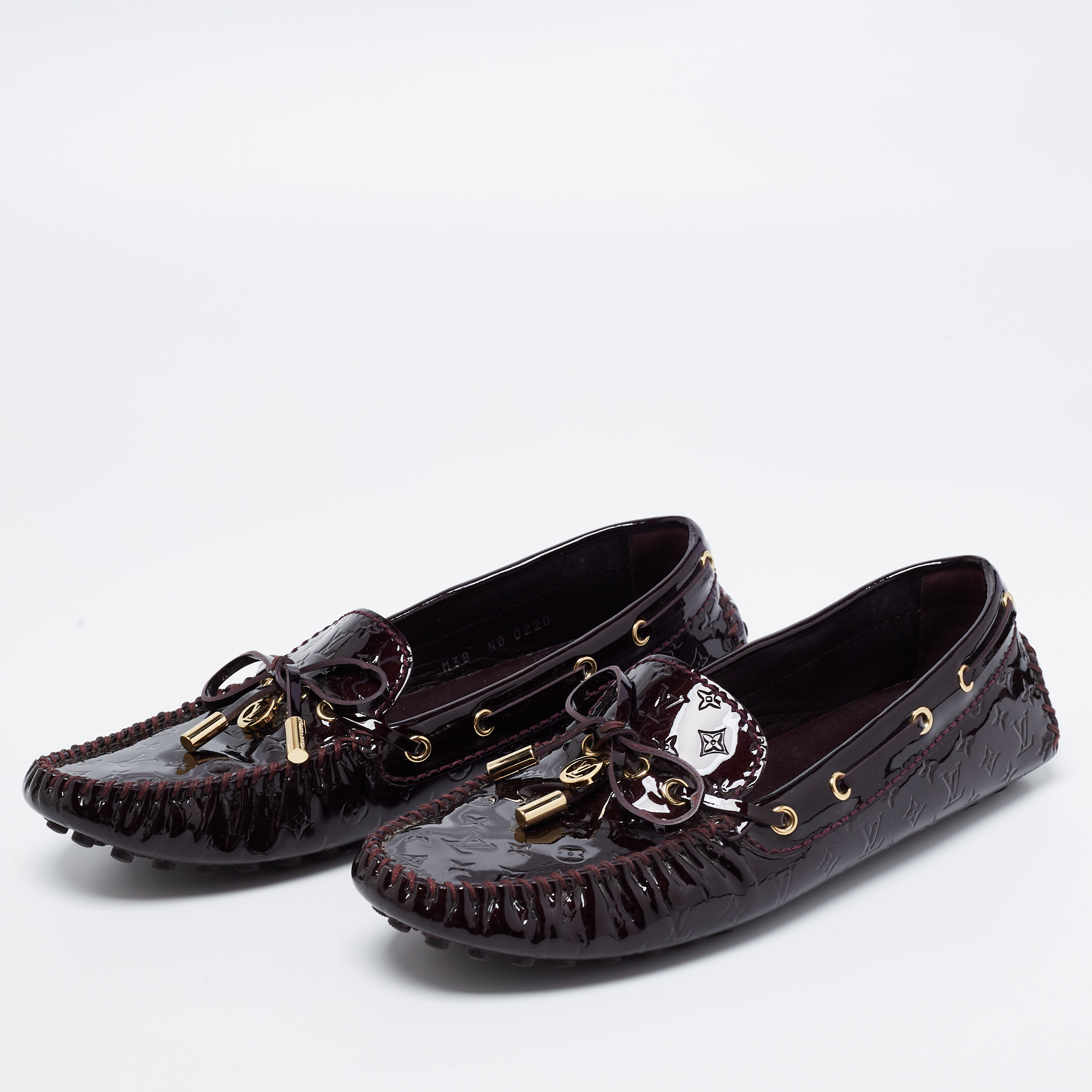 

Louis Vuitton Burgundy Vernis Leather Gloria Loafers Size