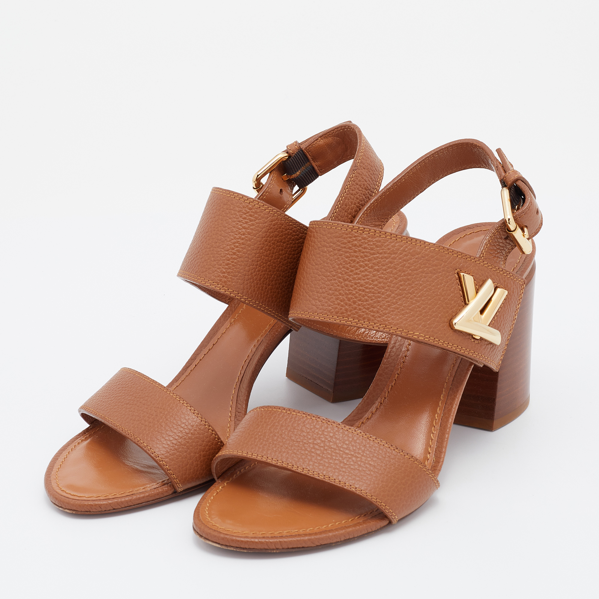 

Louis Vuitton Brown Leather Horizon Ankle Strap Sandals Size