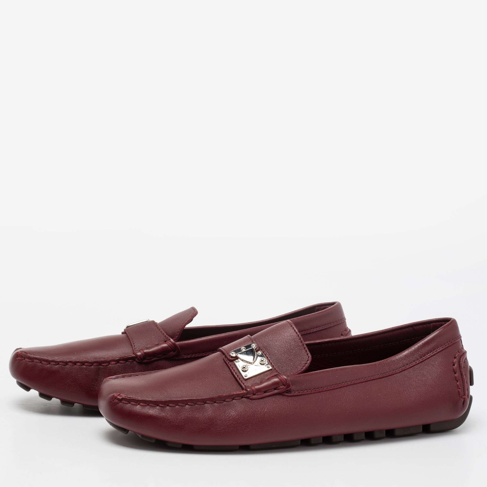 

Louis Vuitton Burgundy Leather S Lock Slip On Loafers Size