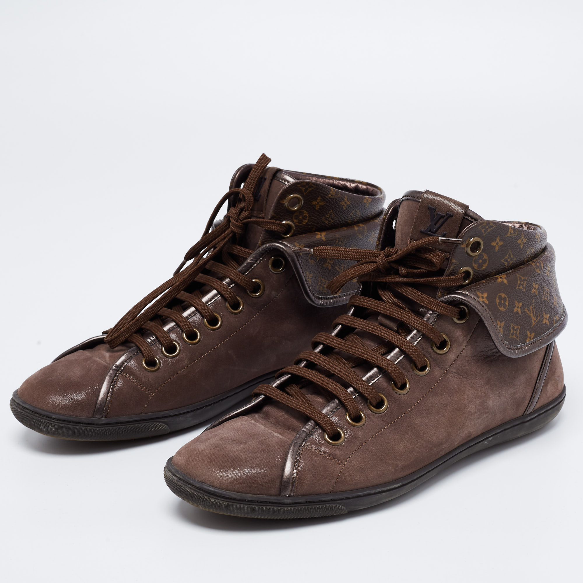 

Louis Vuitton Brown Monogram Canvas And Leather Brea Sneaker Boots Size