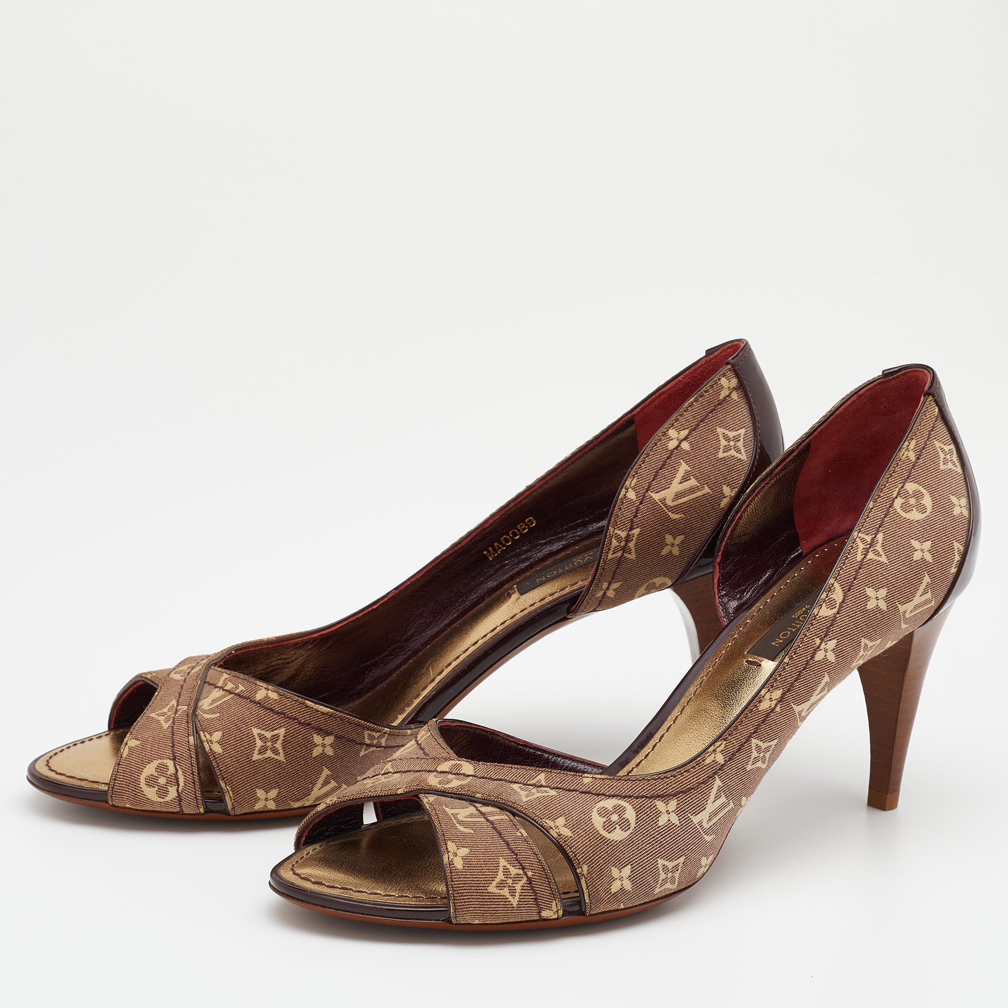

Louis Vuitton Brown/Beige Mini Lin Canvas And Patent Leather D'orsay Open Toe Pumps Size
