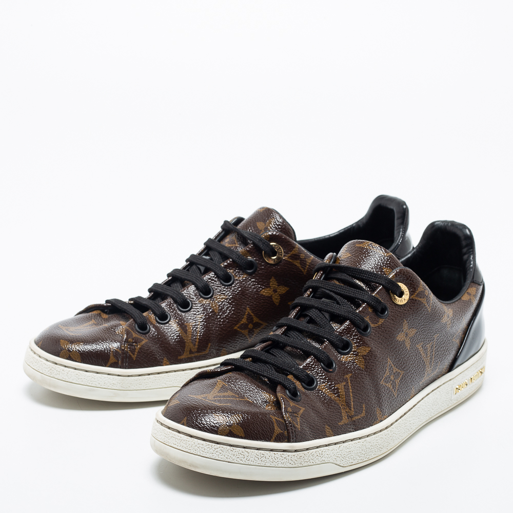 

Louis Vuitton Brown Monogram Canvas and Black Patent Leather Frontrow Low Top Sneakers Size