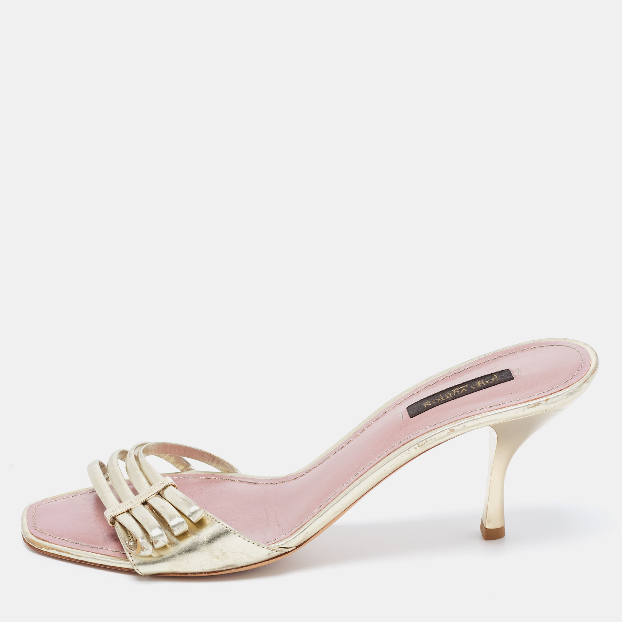 

Louis Vuitton Gold Leather Slide Sandals Size