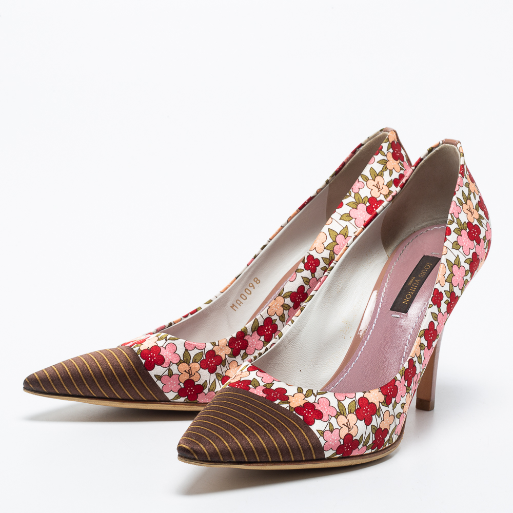 

Louis Vuitton Multicolor Floral Print Satin Pointed Toe Pumps Size