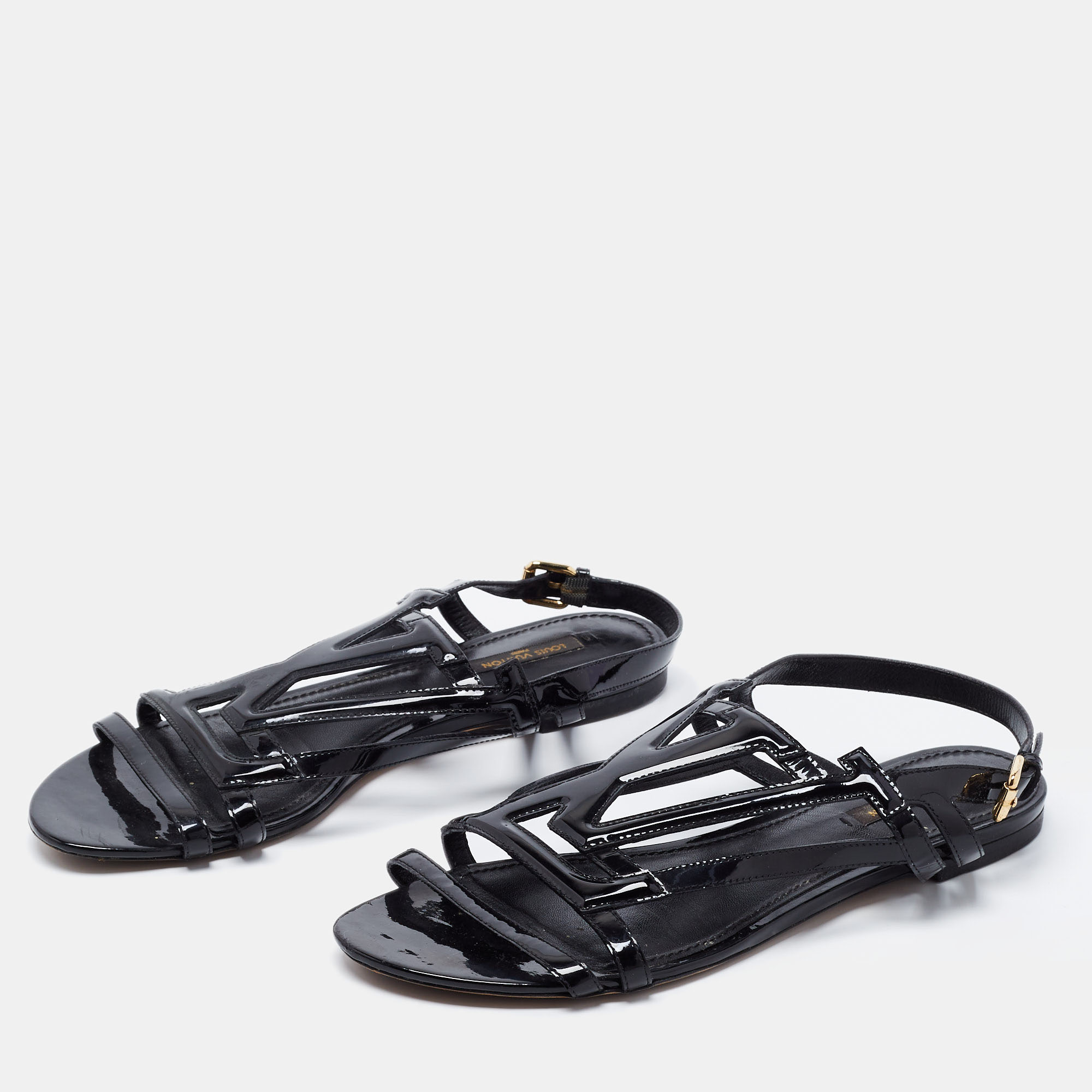 

Louis Vuitton Black Patent Leather Slingback Flat Sandals Size