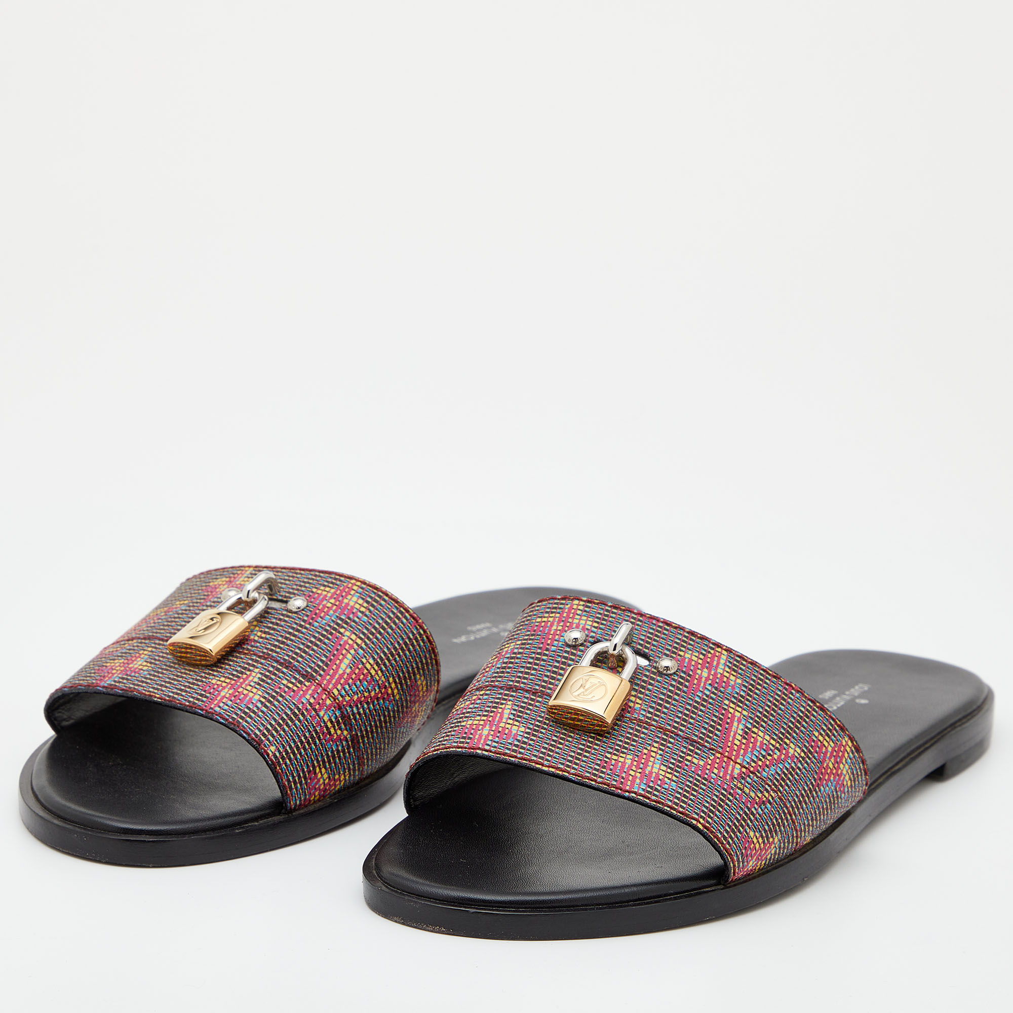 

Louis Vuitton Multicolor Printed Leather Lock It Flat Slides Size