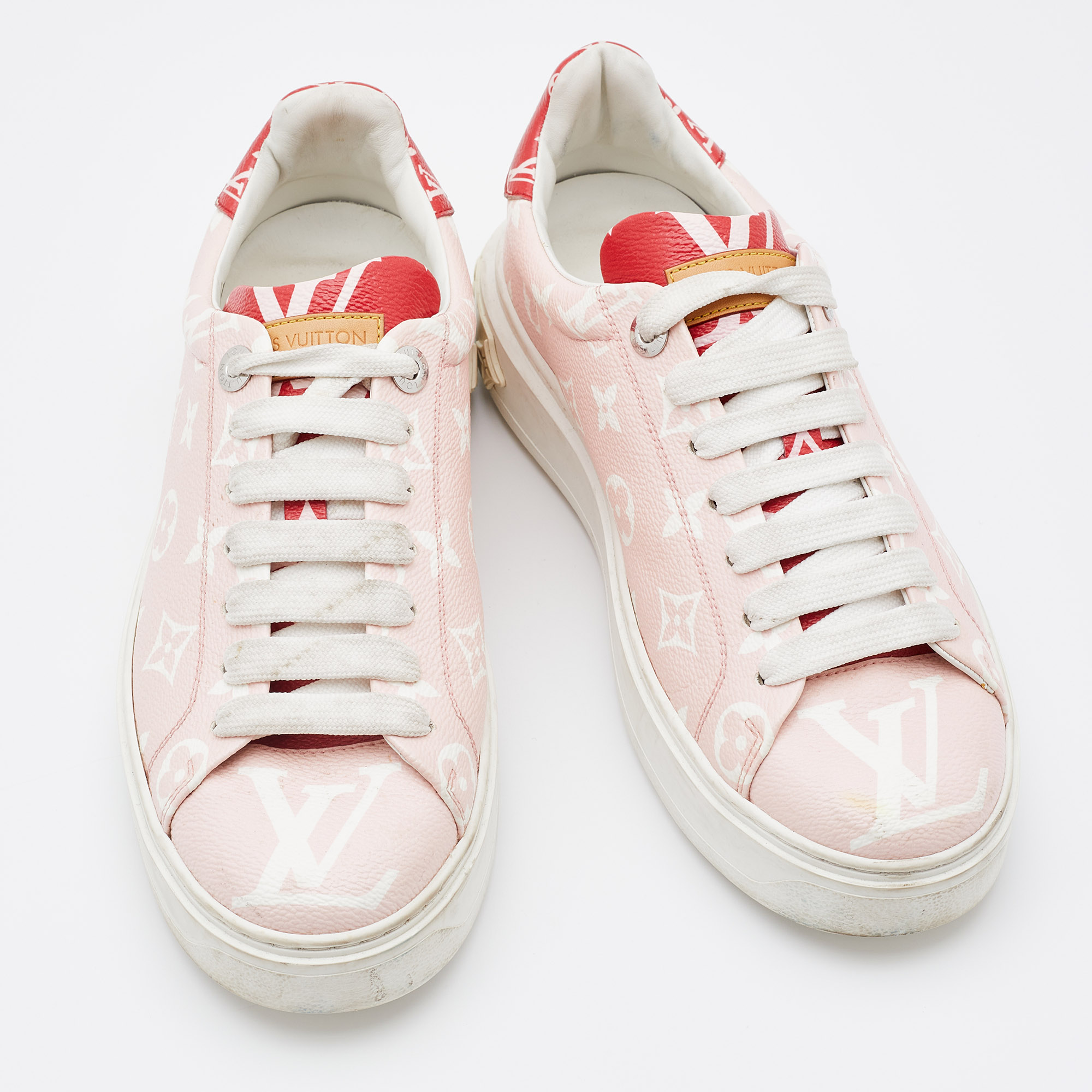 Louis Vuitton Rose Monogram Giant Canvas Time Out Sneakers Size 38.5 Louis  Vuitton