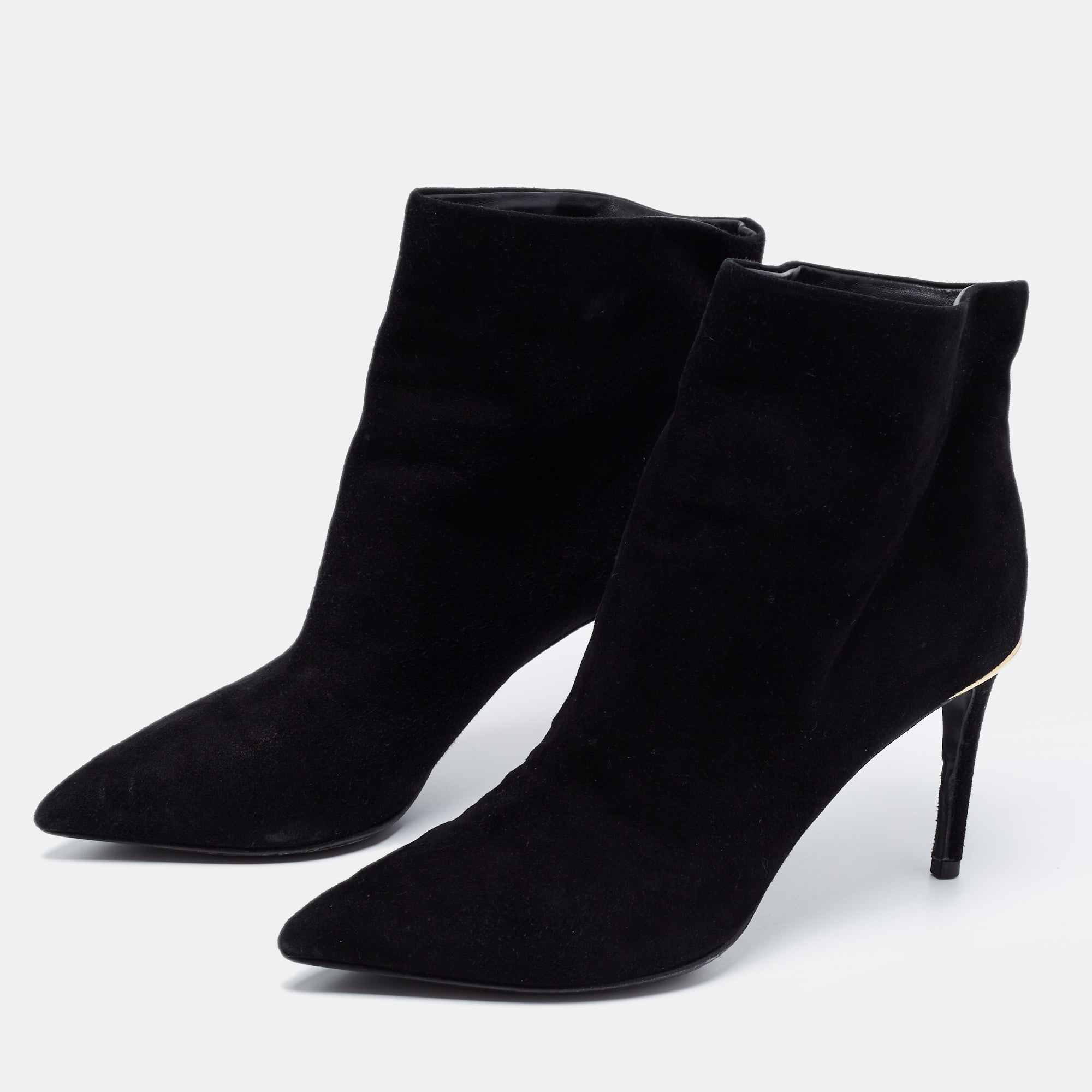 

Louis Vuitton Black Suede Ankle Boots Size