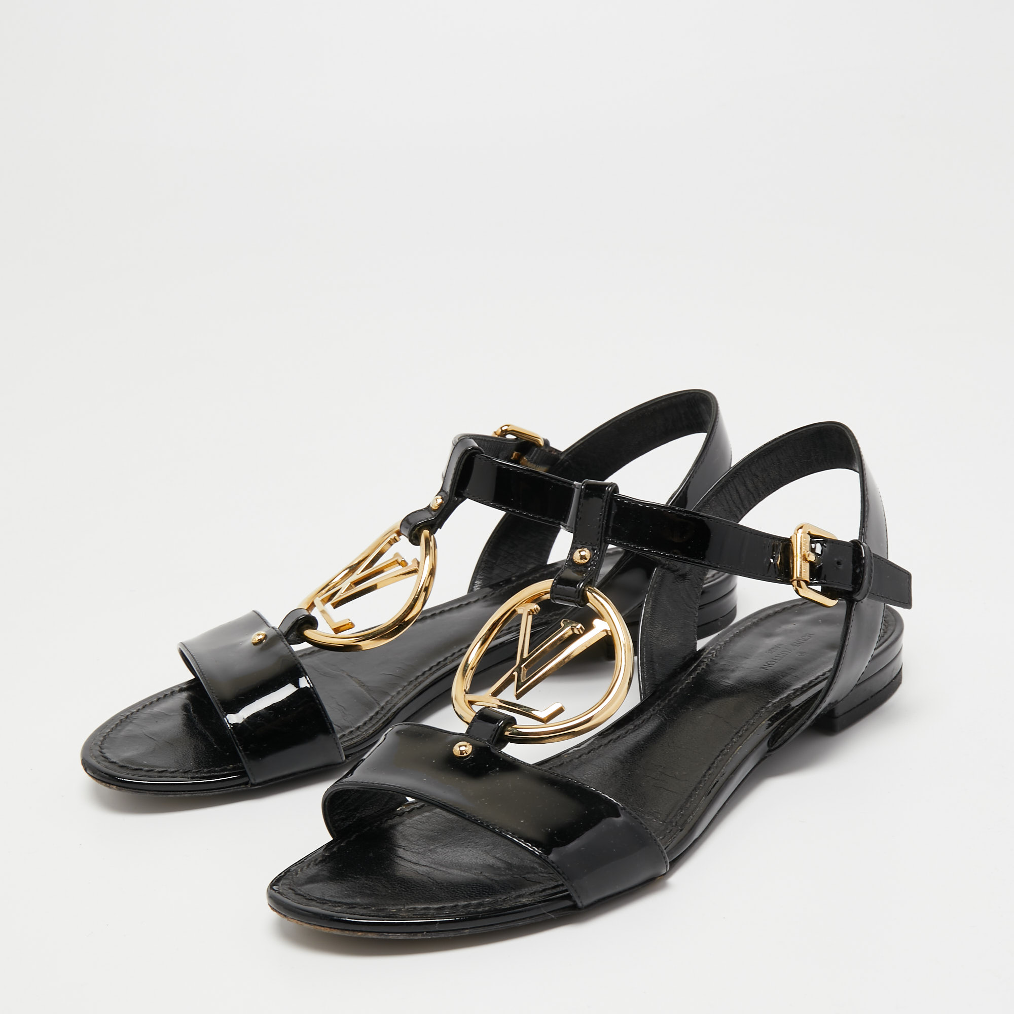 

Louis Vuitton Black Patent Leather LV Logo Slingback Flat Sandals Size