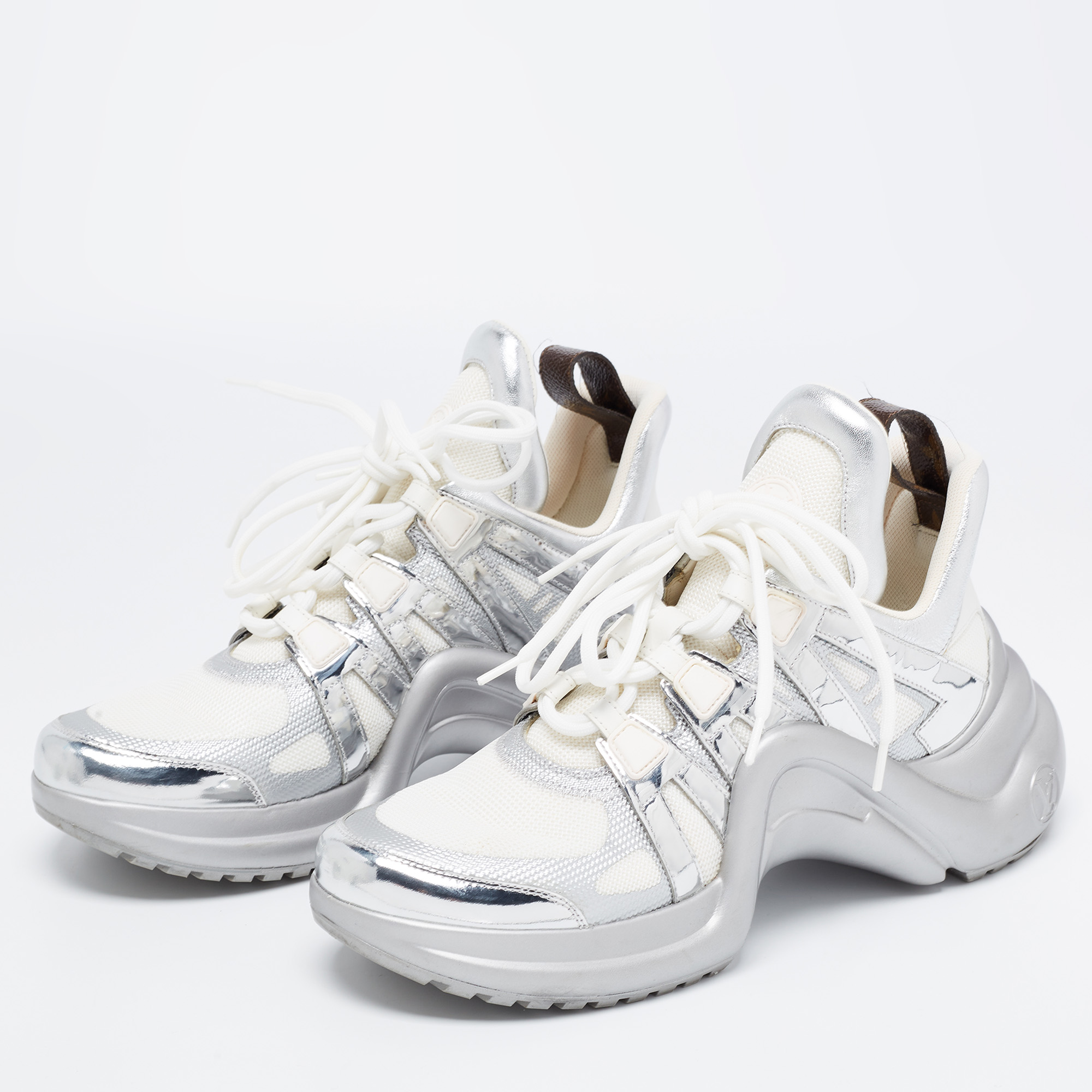

Louis Vuitton Silver/White Leather and Mesh Archlight Sneakers Size
