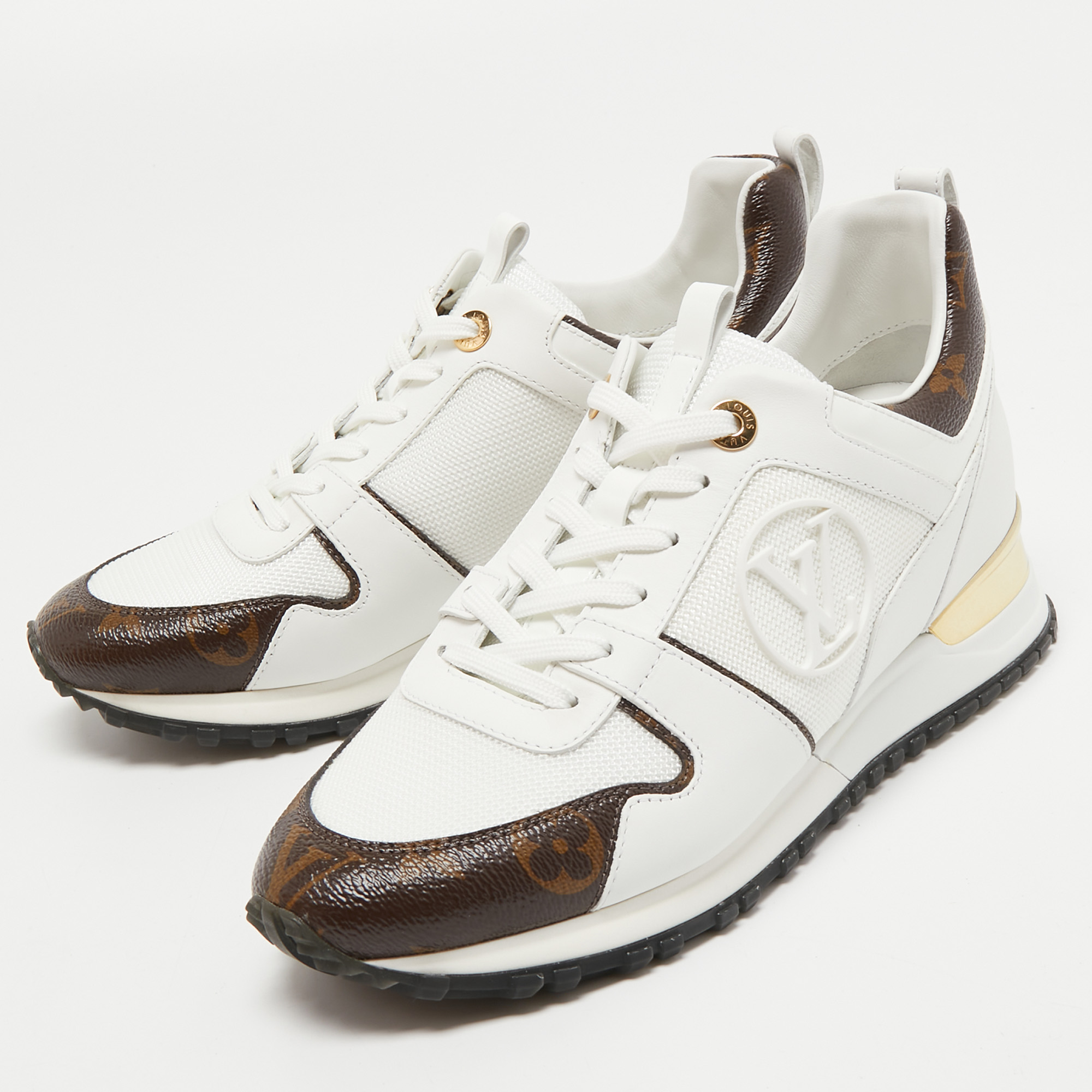 

Louis Vuitton White/Brown Leather and Mesh Run Away Sneakers Size