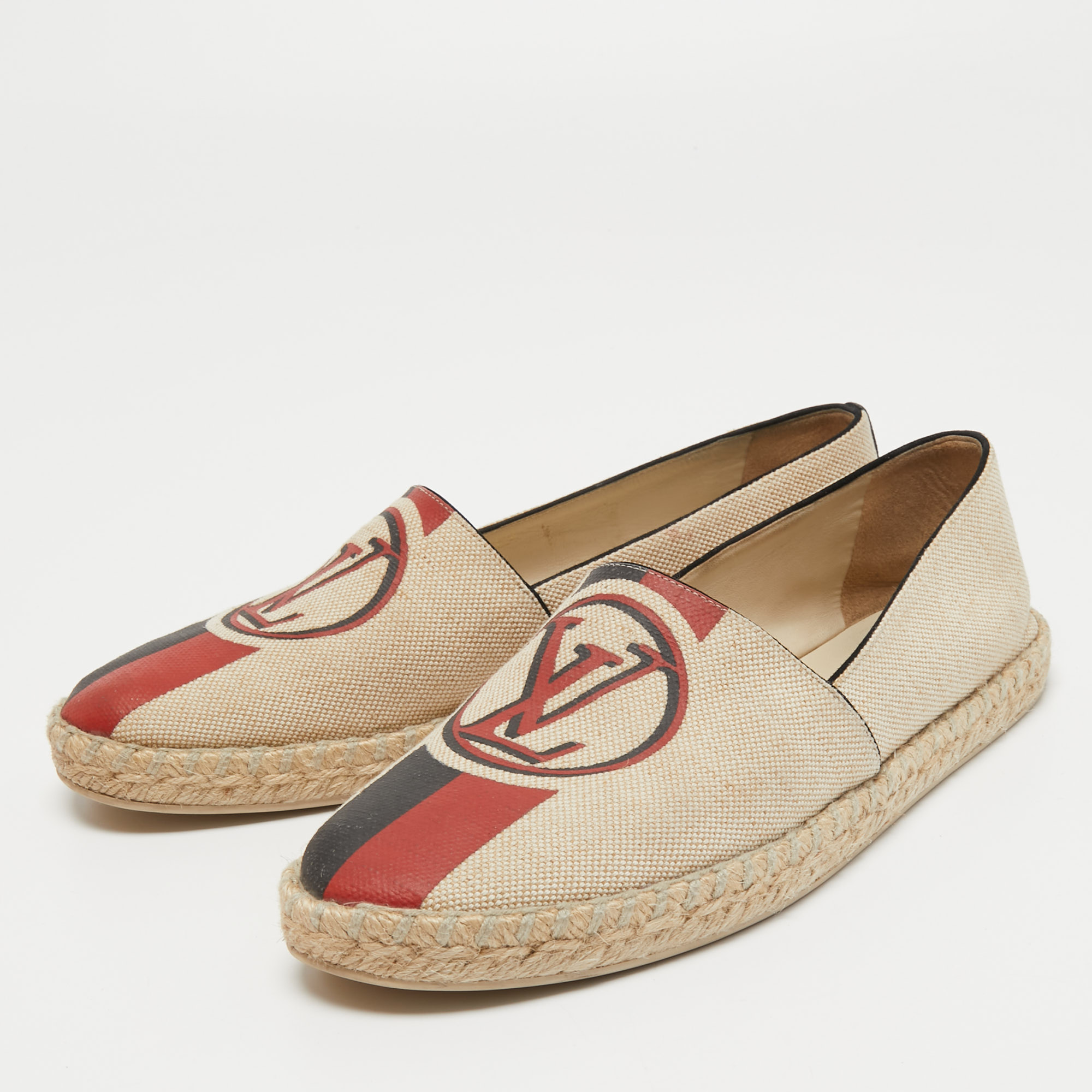 

Louis Vuitton Beige Canvas Logo Espadrilles Size