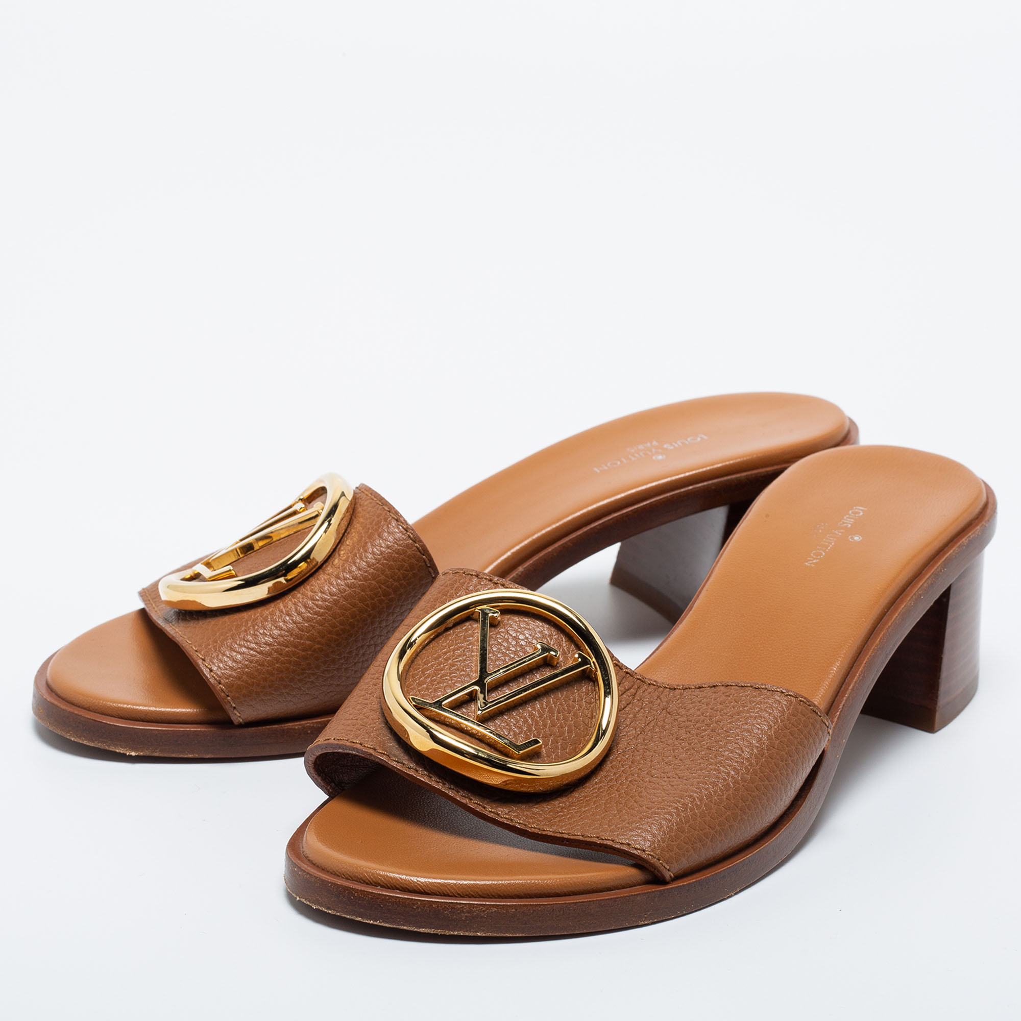 

Louis Vuitton Brown Leather Lock It Sandals Size