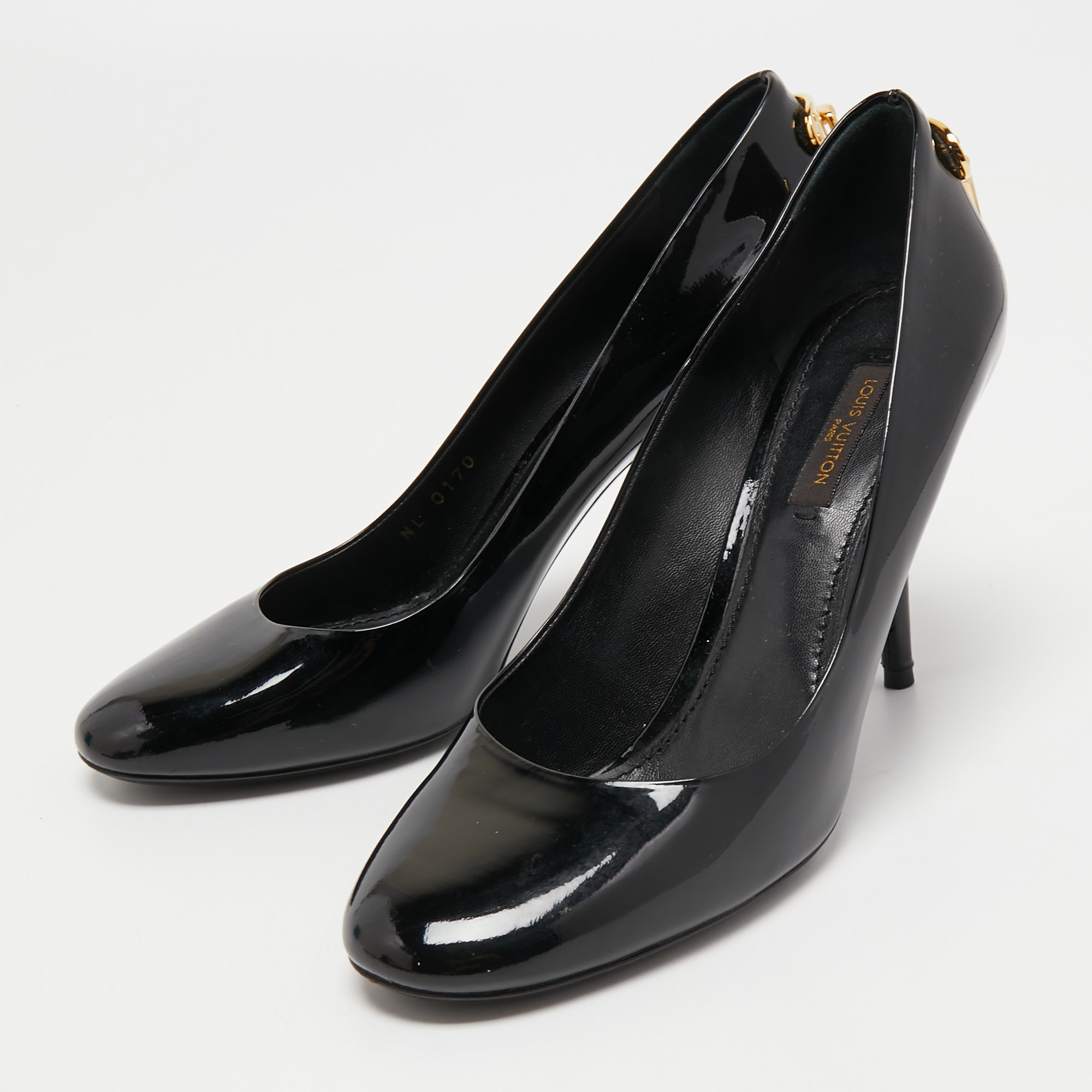 

Louis Vuitton Black Patent Leather Oh Really Pumps Size