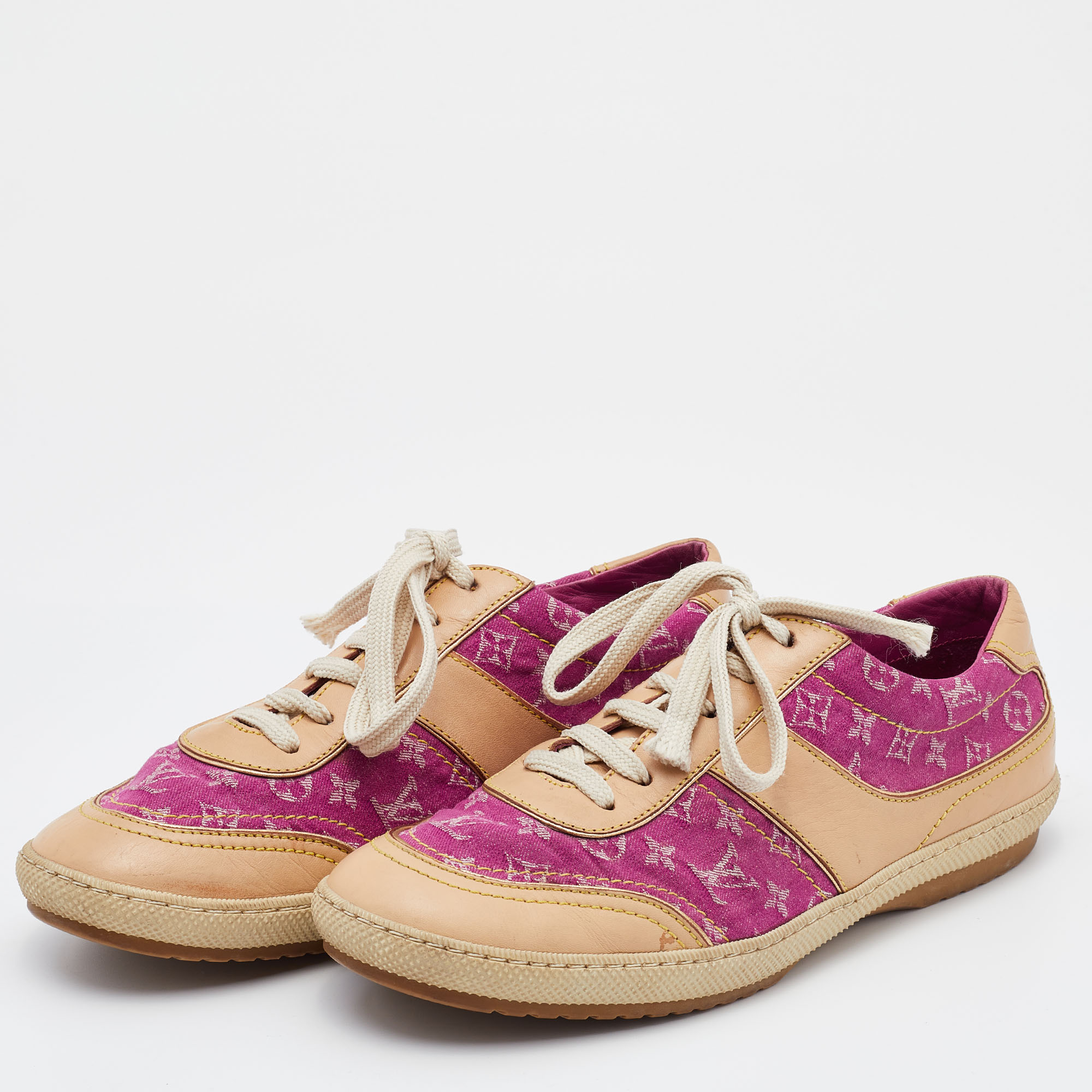 

Louis Vuitton Pink/Beige Monogram Mini Lin Canvas and Leather Low Top Sneakers Size