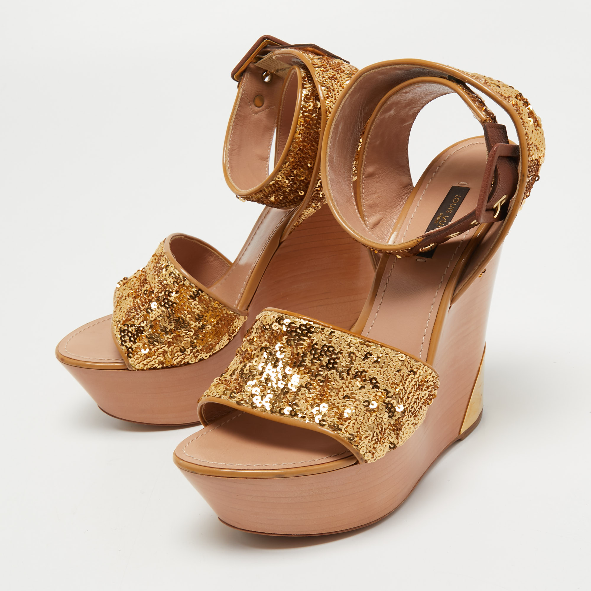 

Louis Vuitton Gold/Brown Sequins and Leather Wedge Platform Ankle Wrap Sandals Size