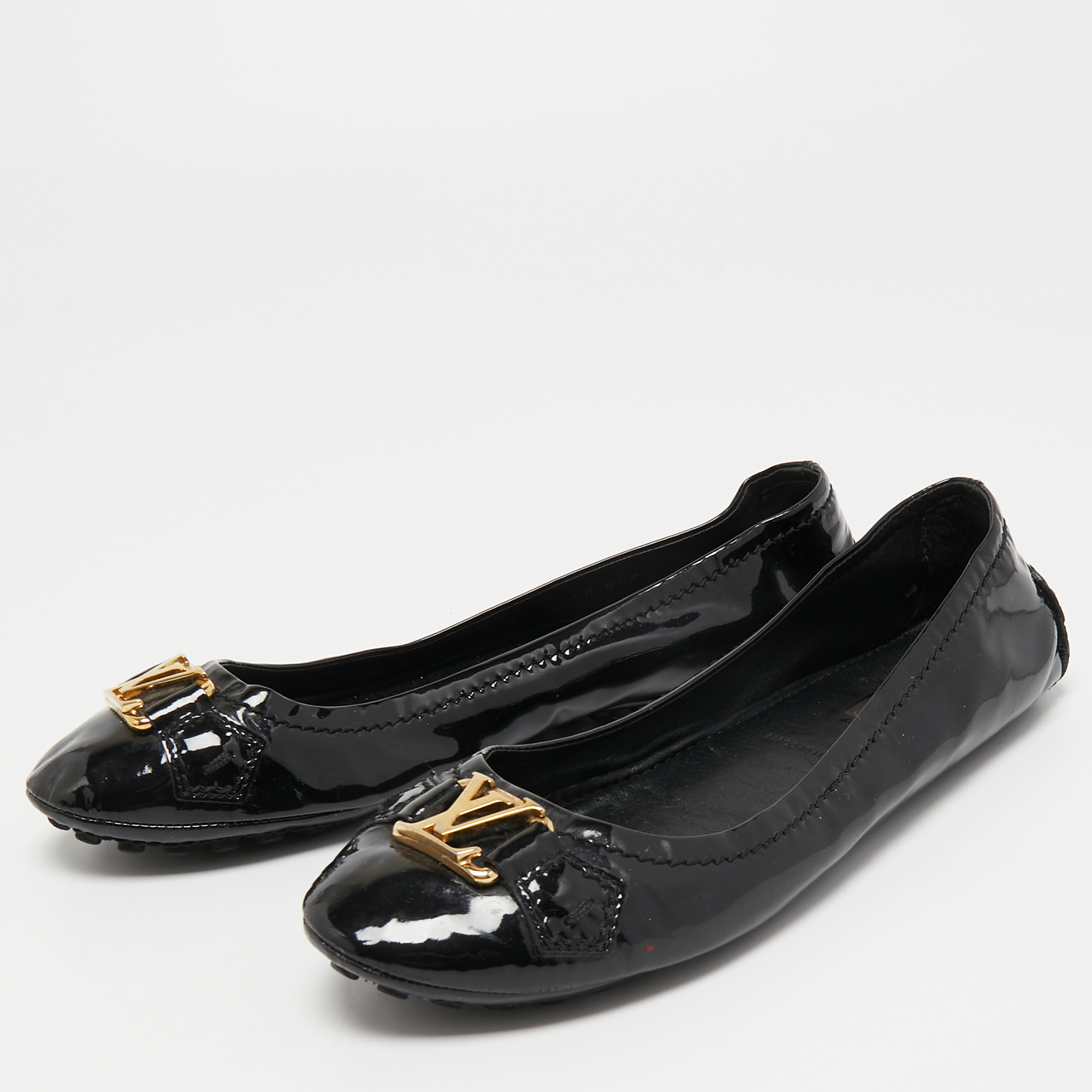 

Louis Vuitton Black Patent Leather Oxford Ballet Flats Size
