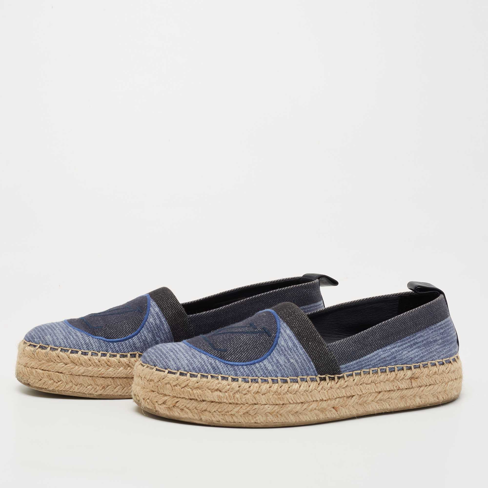 

Louis Vuitton Navy Blue Denim Espadrille Flats Size
