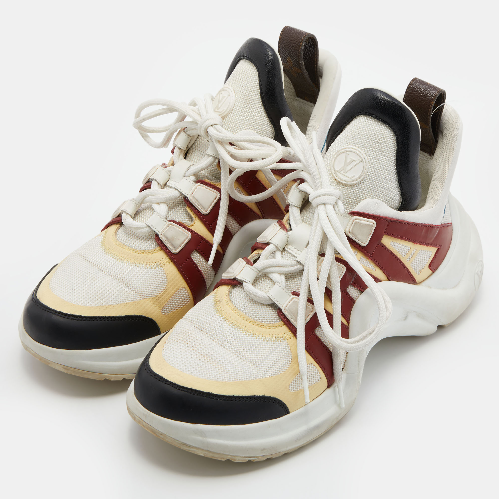 

Louis Vuitton Multicolor Mesh and Leather Archlight Low Top Sneakers Size