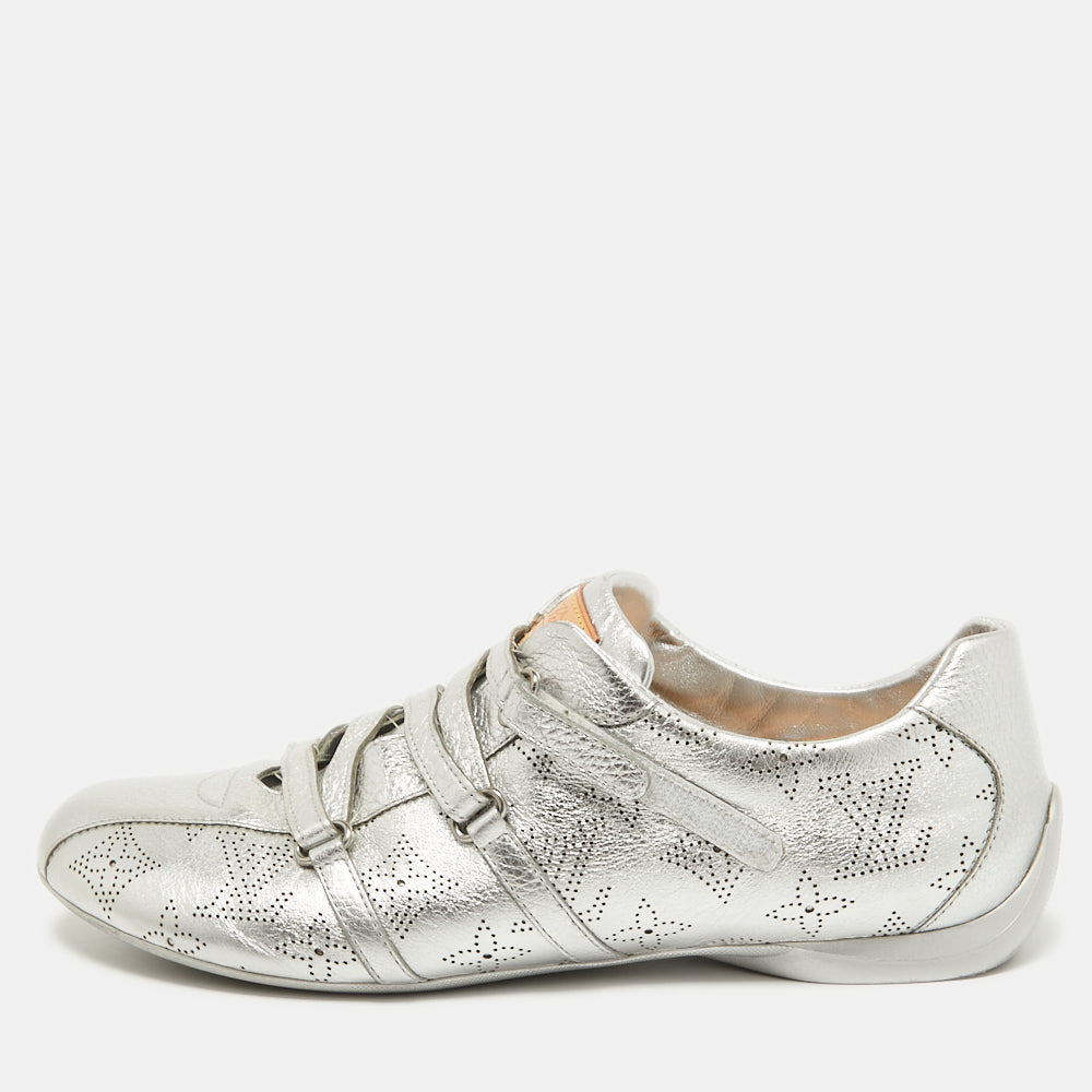 Pre-owned Louis Vuitton Metallic Silver Monogram Leather Sneakers