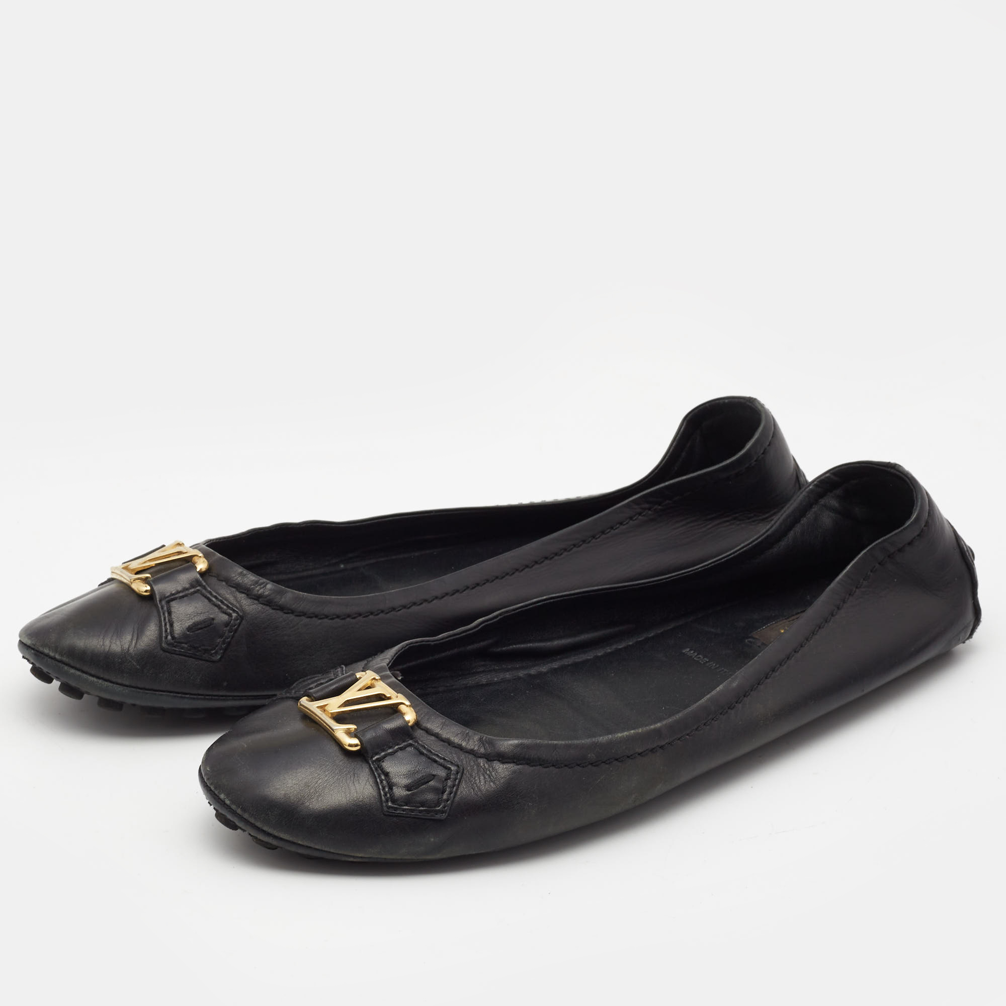 

Louis Vuitton Black Leather Oxford Ballet Flats Size