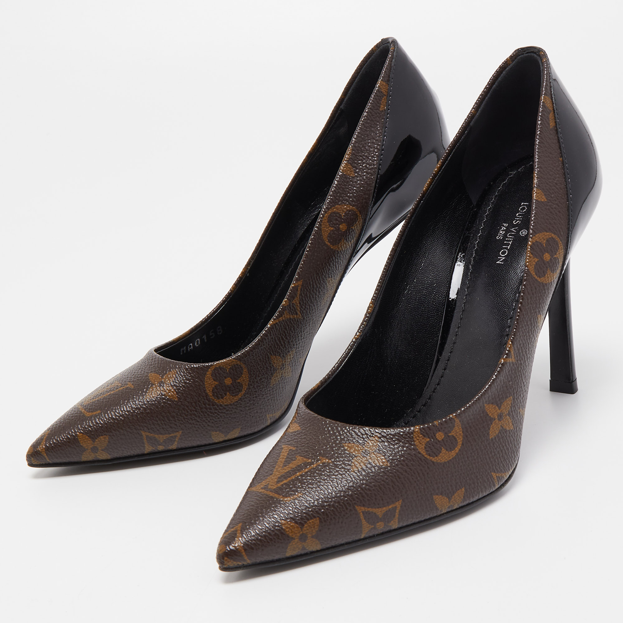 

Louis Vuitton Brown/Black Monogram Canvas and Patent Leather Cherie Pumps Size