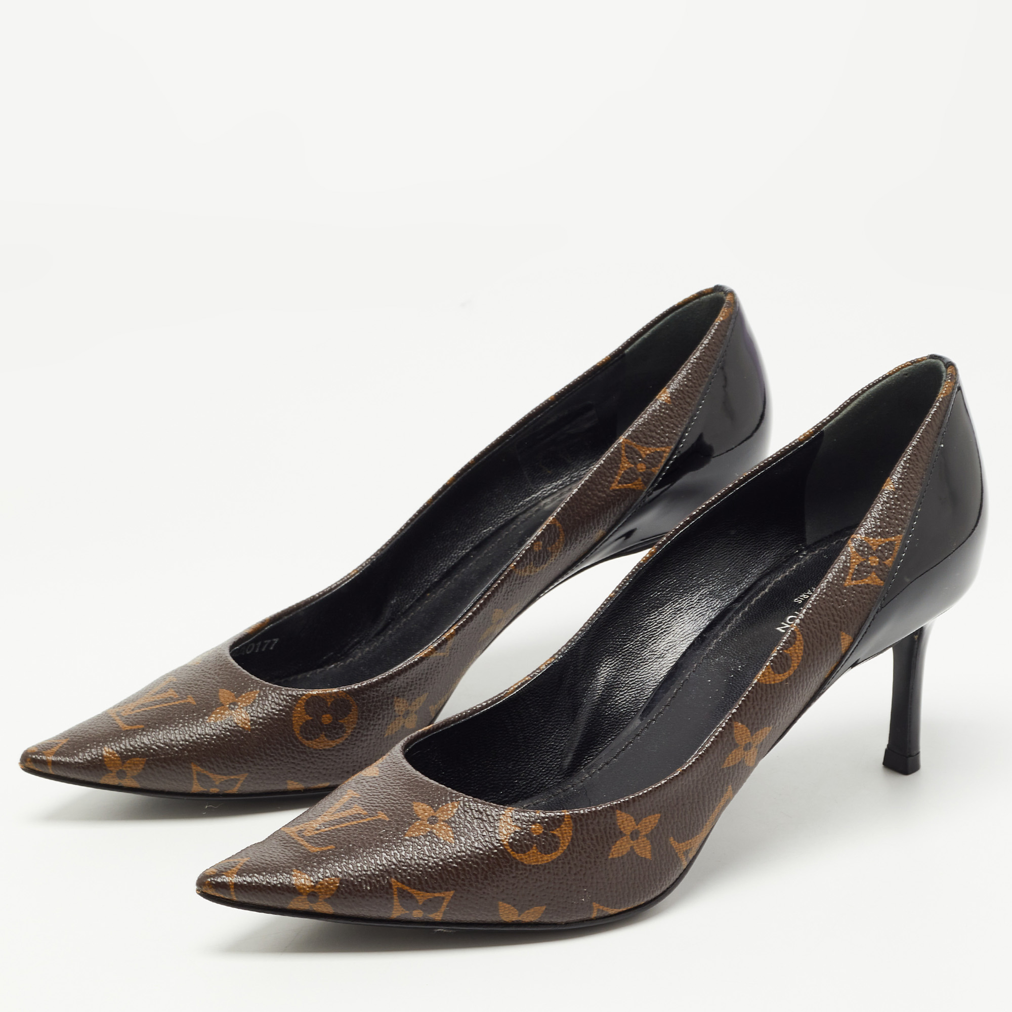 

Louis Vuitton Brown Monogram Canvas and Patent Leather Pumps Size