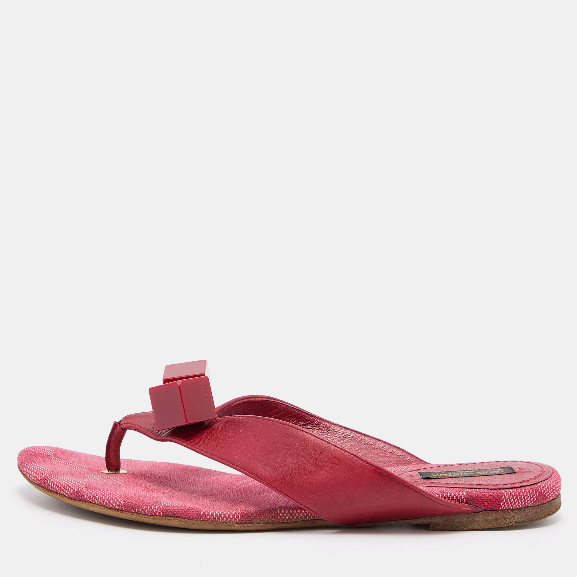 Pre-owned Louis Vuitton Red Leather Cube Thong Flat Slides Size 38.5