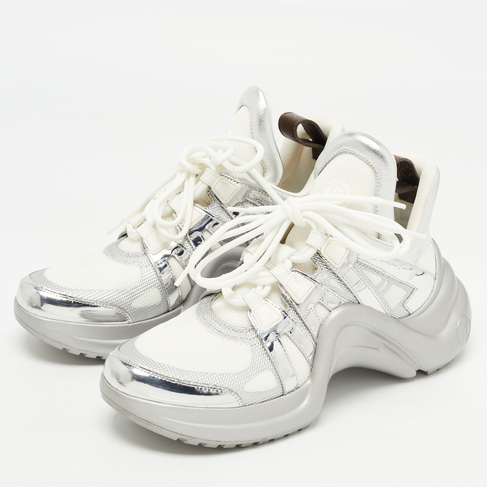 

Louis Vuitton Silver/White Leather and Mesh Archlight Sneakers Size