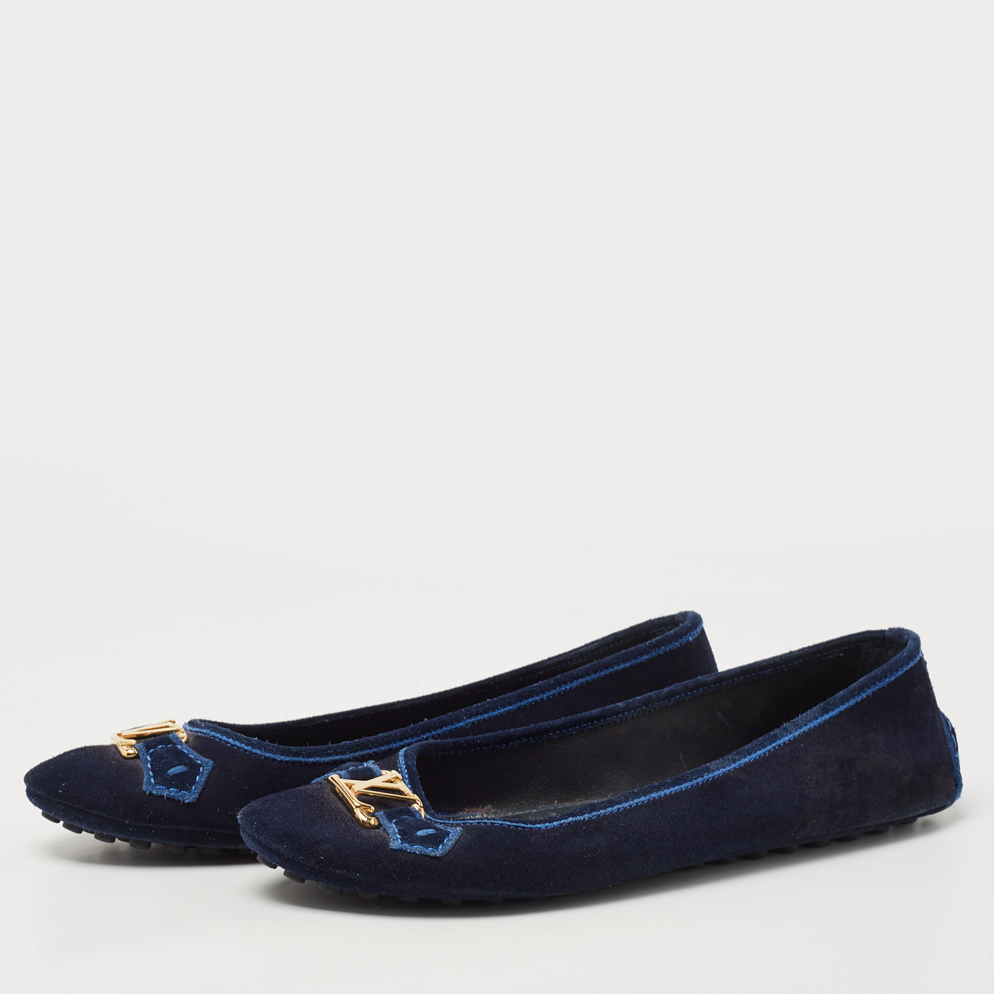 

Louis Vuitton Navy Blue Suede Oxford Loafers Size
