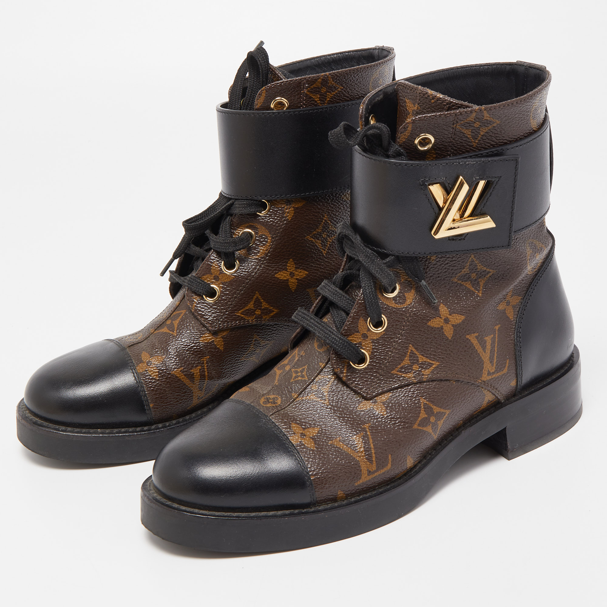 

Louis Vuitton Brown Leather and Monogram Canvas Wonderland Flat Ranger Boots Size