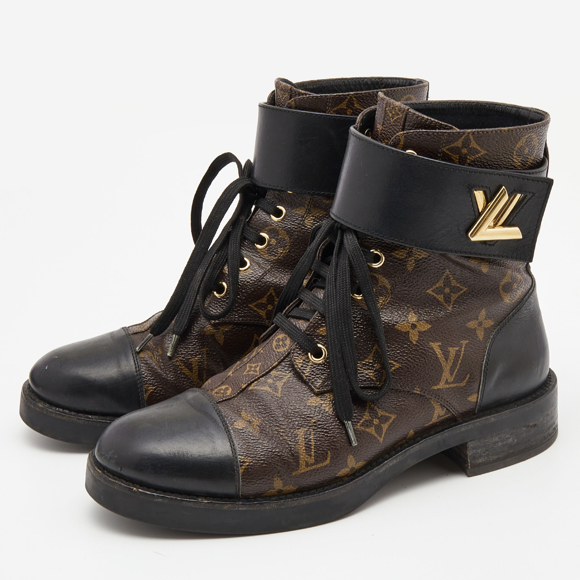 

Louis Vuitton Brown/Black Monogram Wonderland Ranger Boots Size