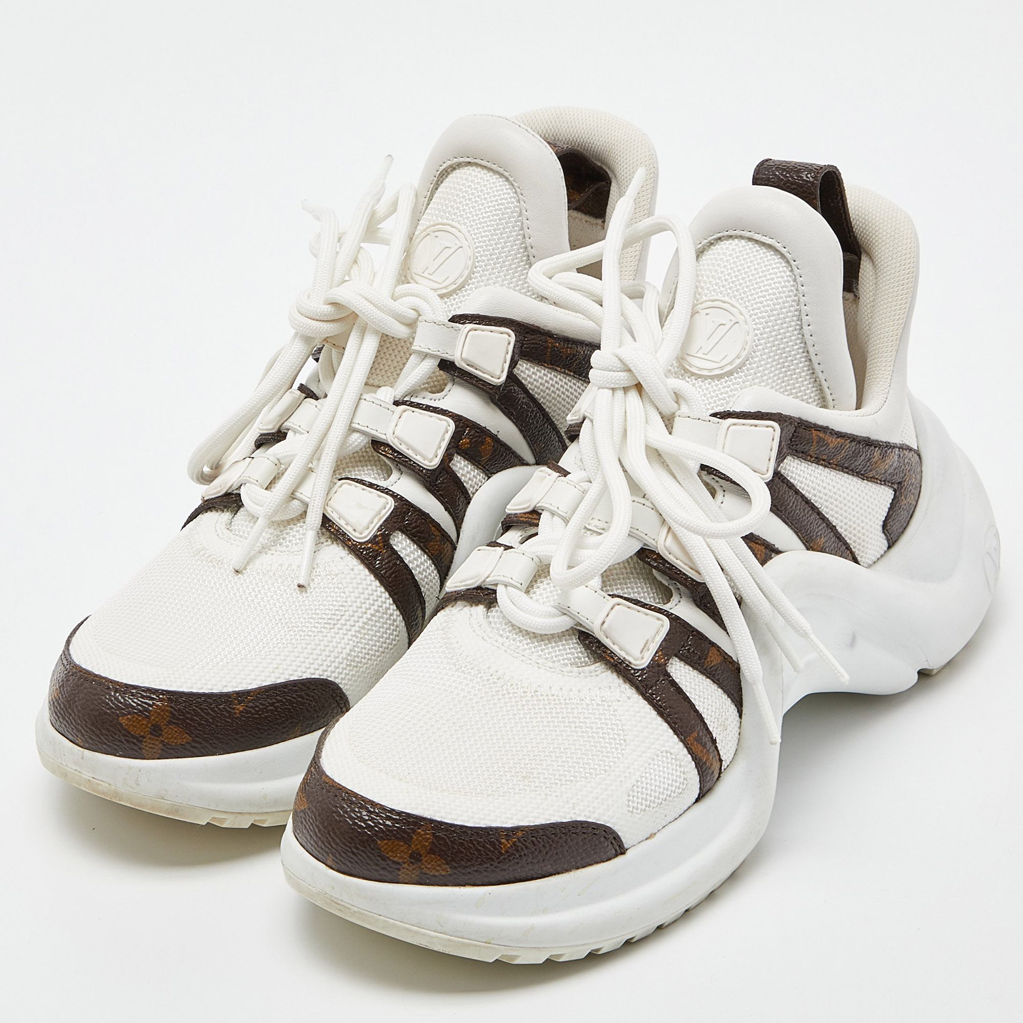 

Louis Vuitton White/Brown Monogram Canvas and Nylon Archlight Sneakers Size