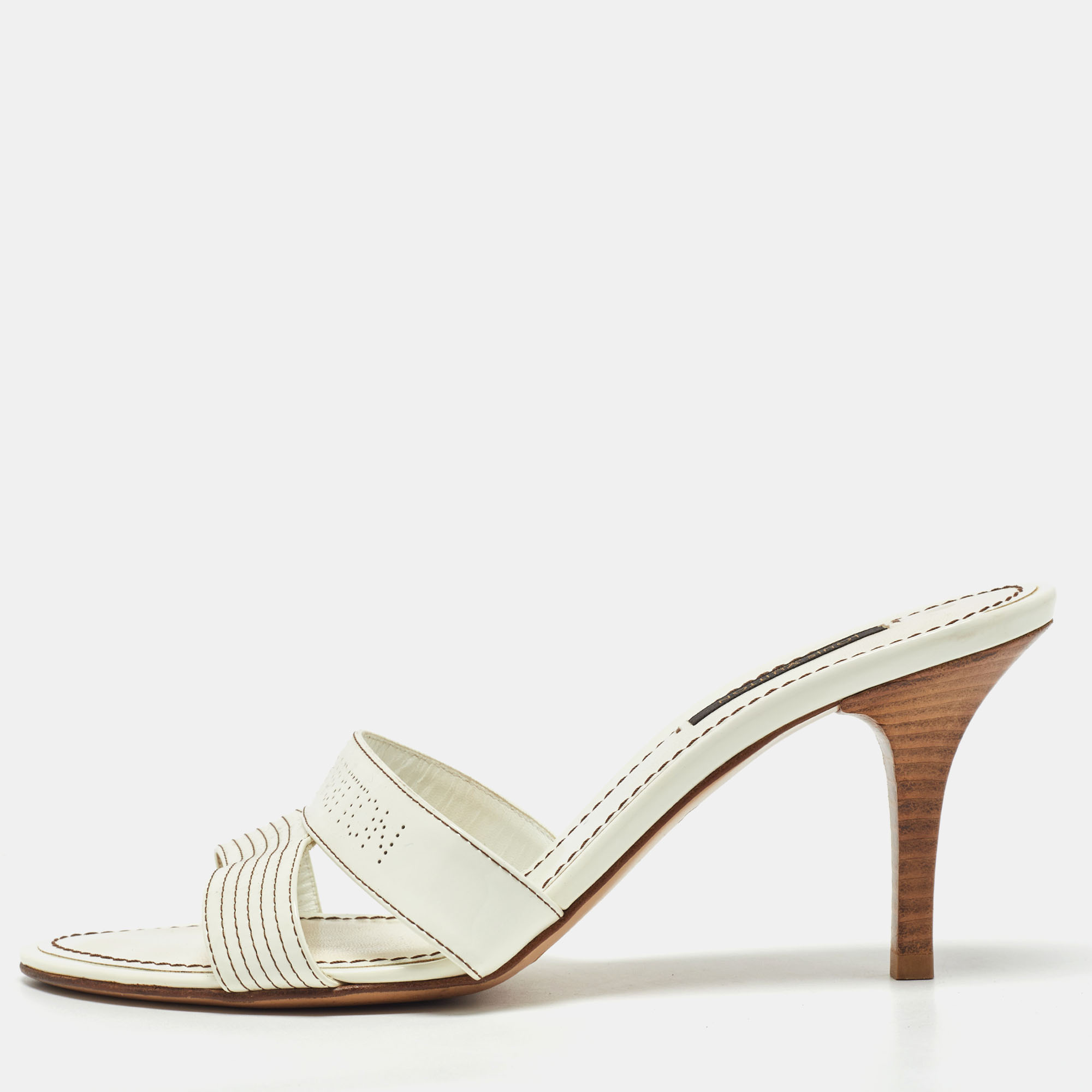 

Louis Vuitton White Patent Leather Slide Sandals Size