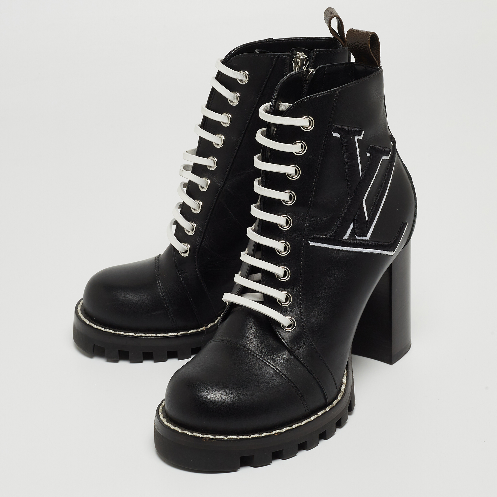 

Louis Vuitton Black Leather Star Trail Ankle Boots Size