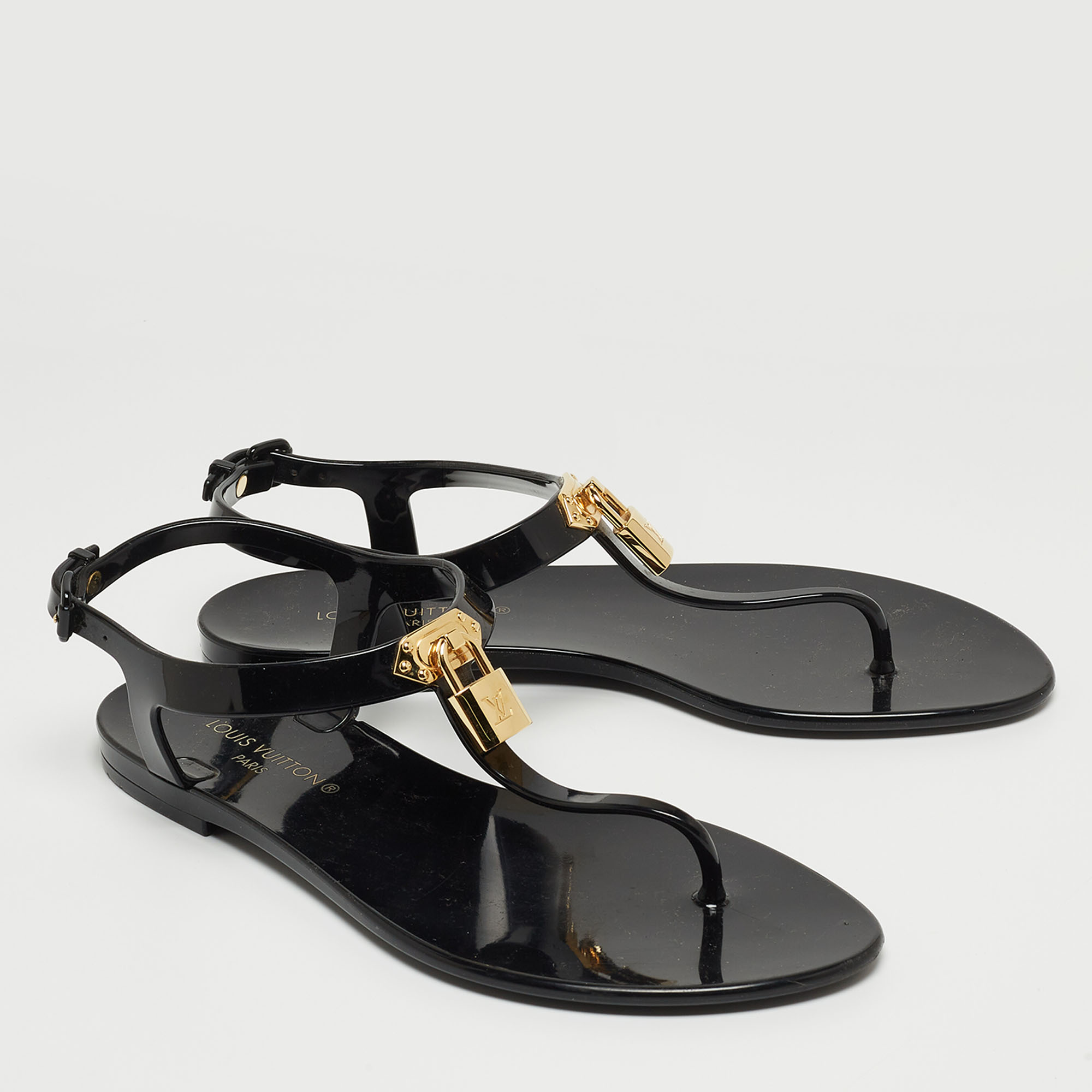 Louis Vuitton Bikini Flat Sandal BLACK. Size 41.0