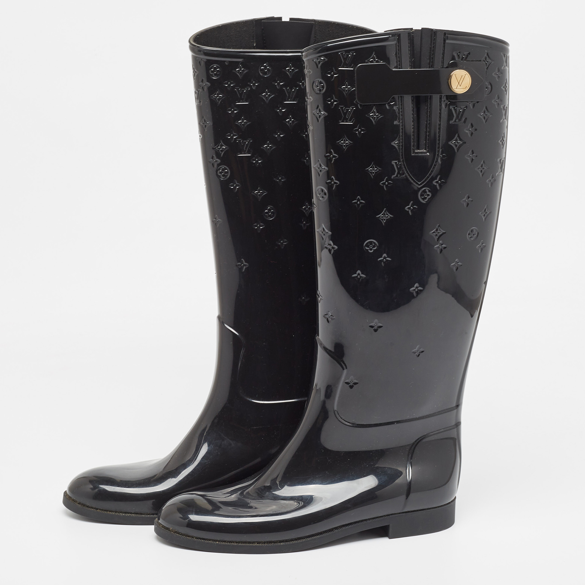 

Louis Vuitton Black Monogram Rubber Rain Boots Size