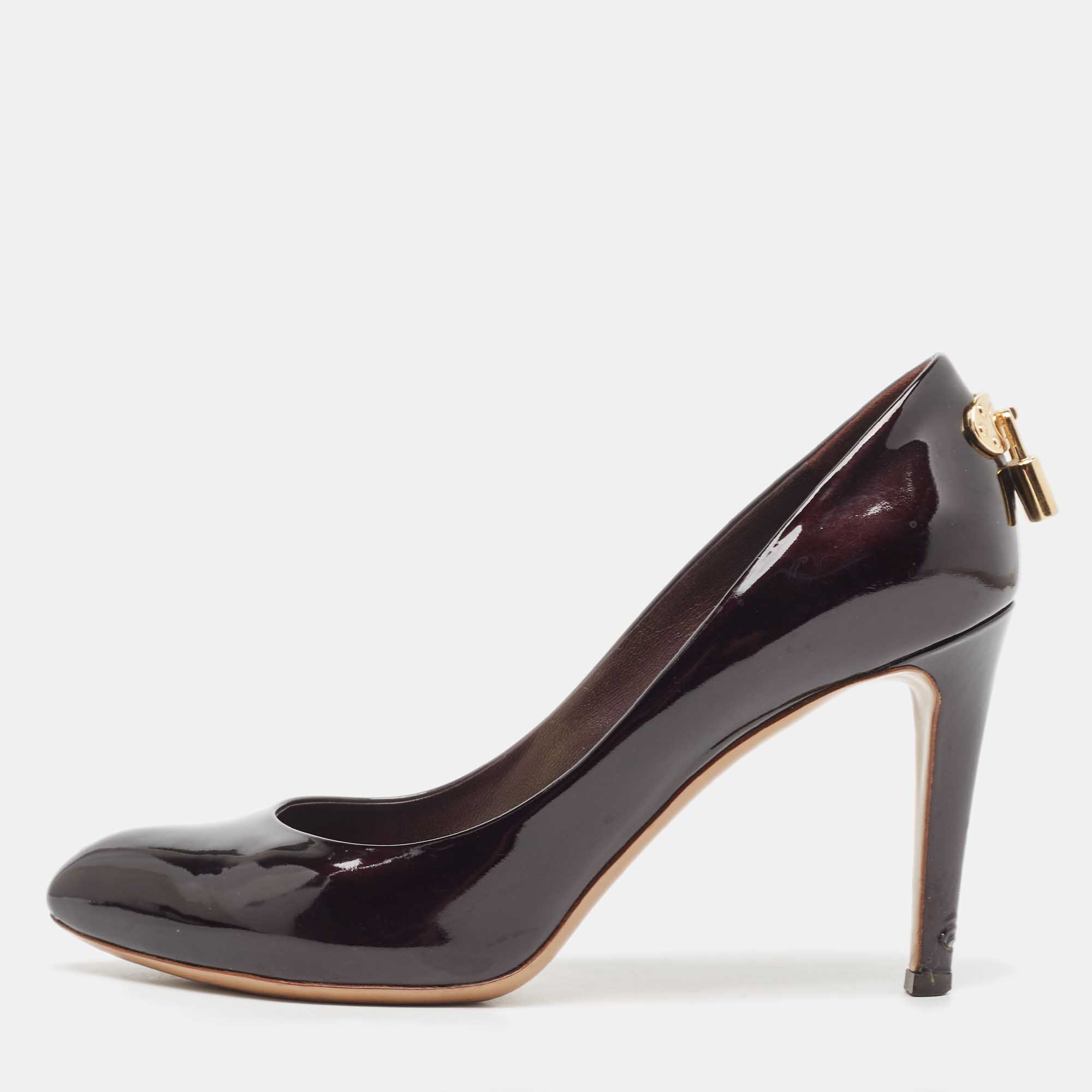 Pre-owned Louis Vuitton Dark Burgundy Patent Leather Lock It Pumps Size 37