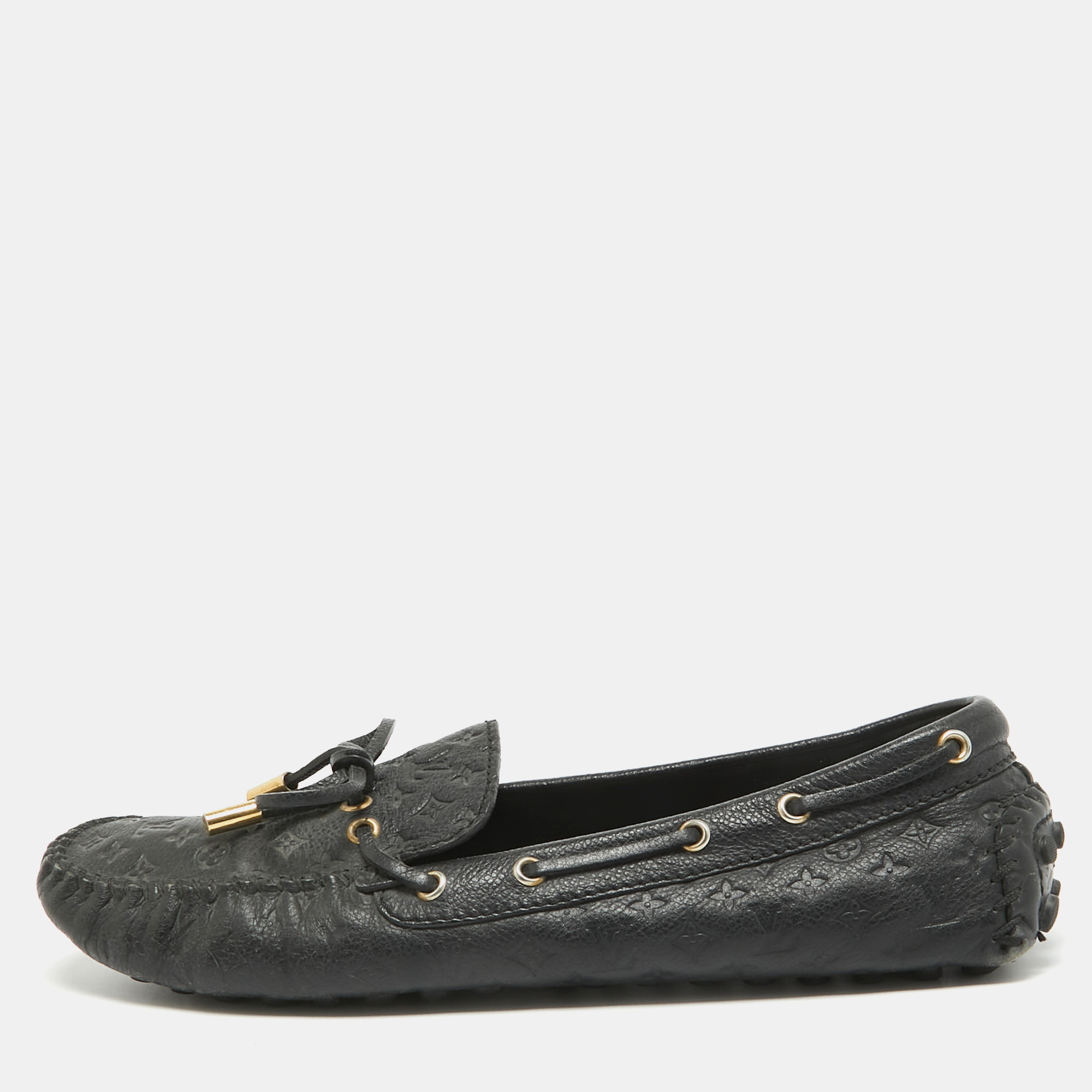 

Louis Vuitton Black Monogram Empreinte Leather Gloria Loafers Size